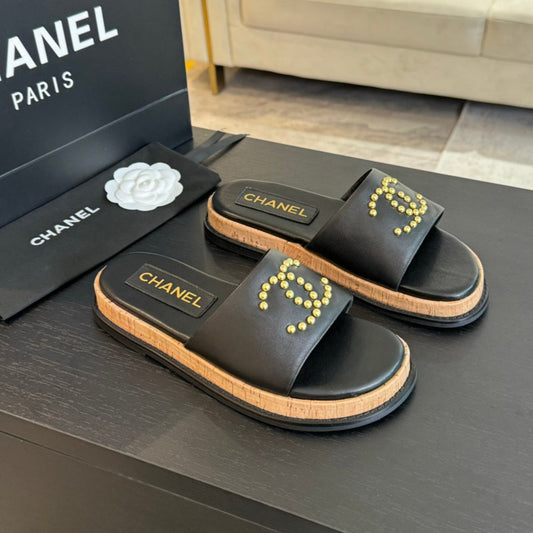 CHANEL 25C Slippers Black Sheepskin 213106