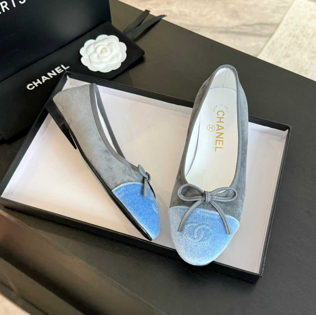 CHANEL ballet flat grey suede cloud blue canvas