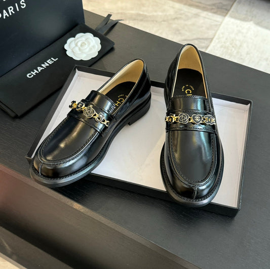 CHANEL 25C Loafer Matte Black Leather 212971