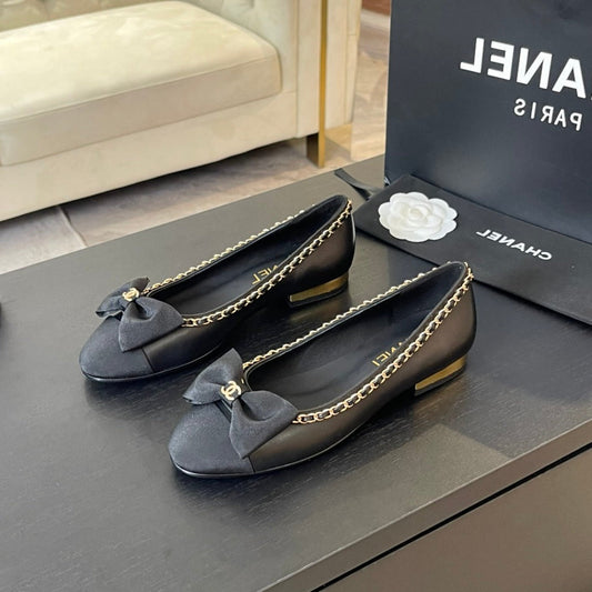 CHANEL BALLET FLAT BLACK CALFSKIN AND FABRIC