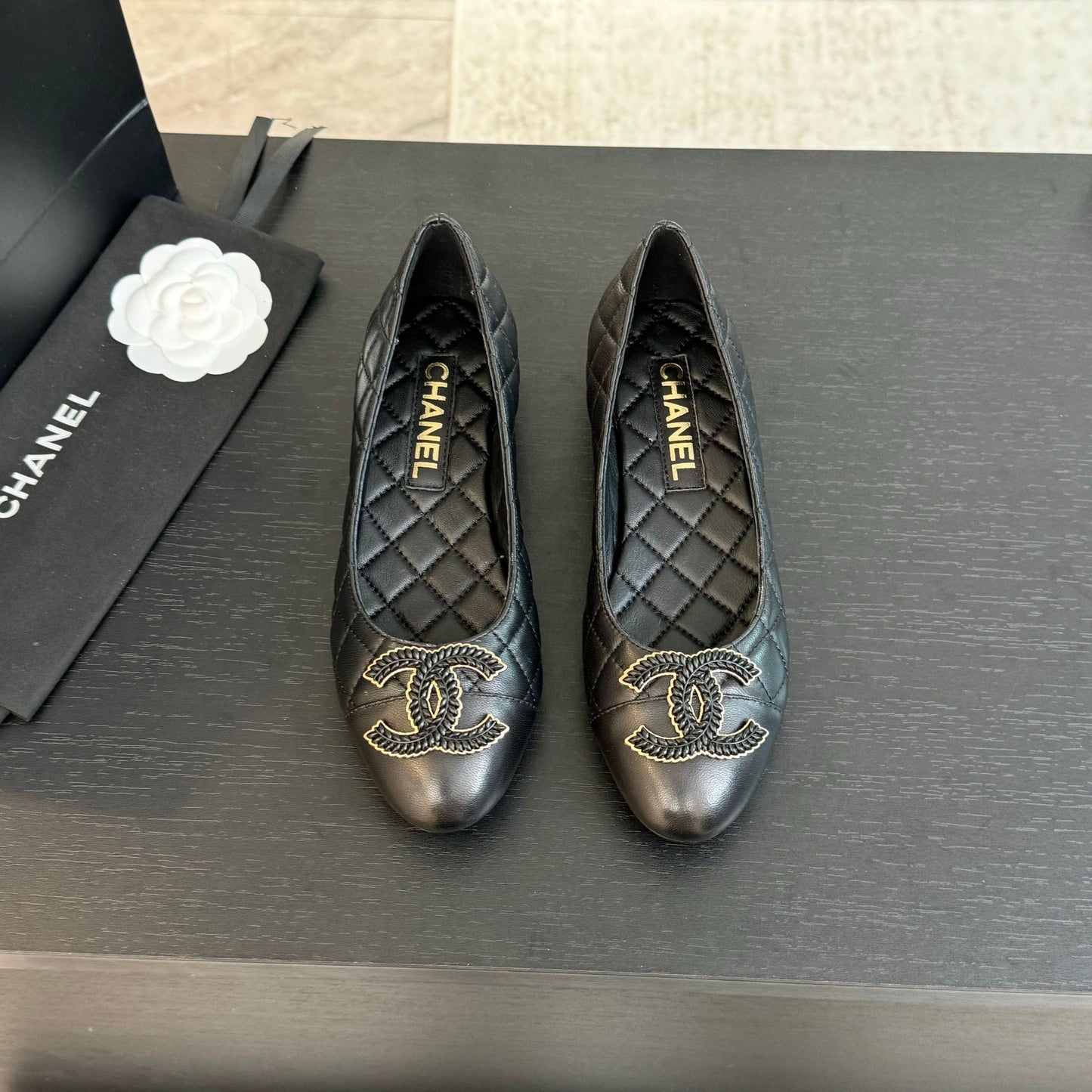 CHANEL ballet flat black quilted lambskin large black logo