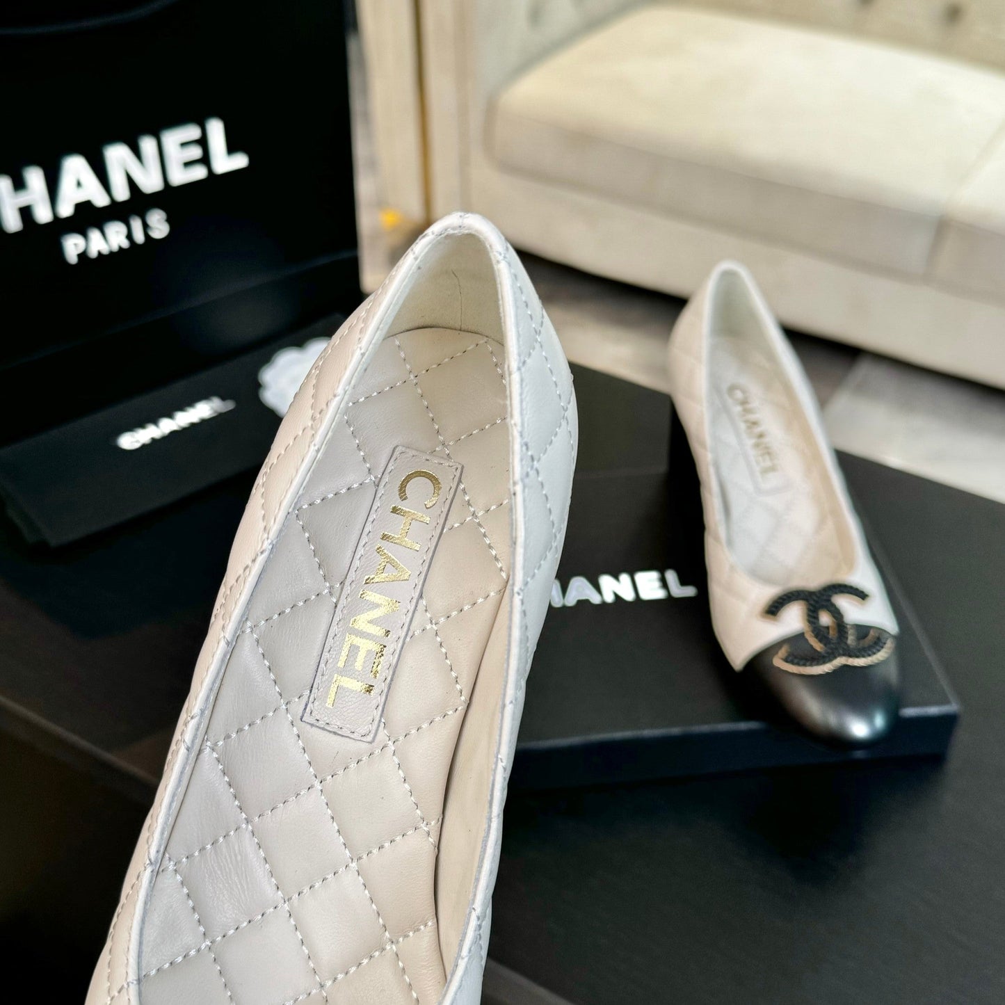 CHANEL ballet flat with high heel 7cm white black quilted lambskin