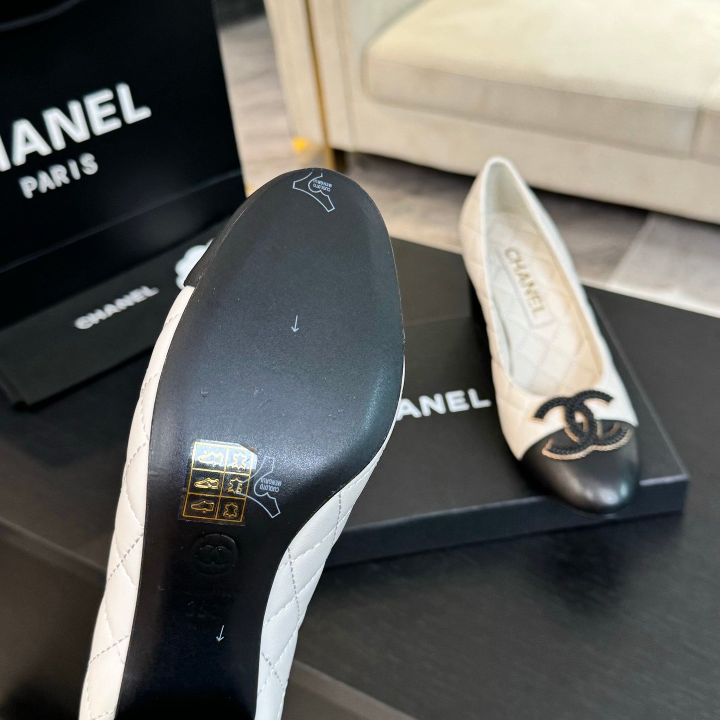 CHANEL ballet flat with high heel 7cm white black quilted lambskin