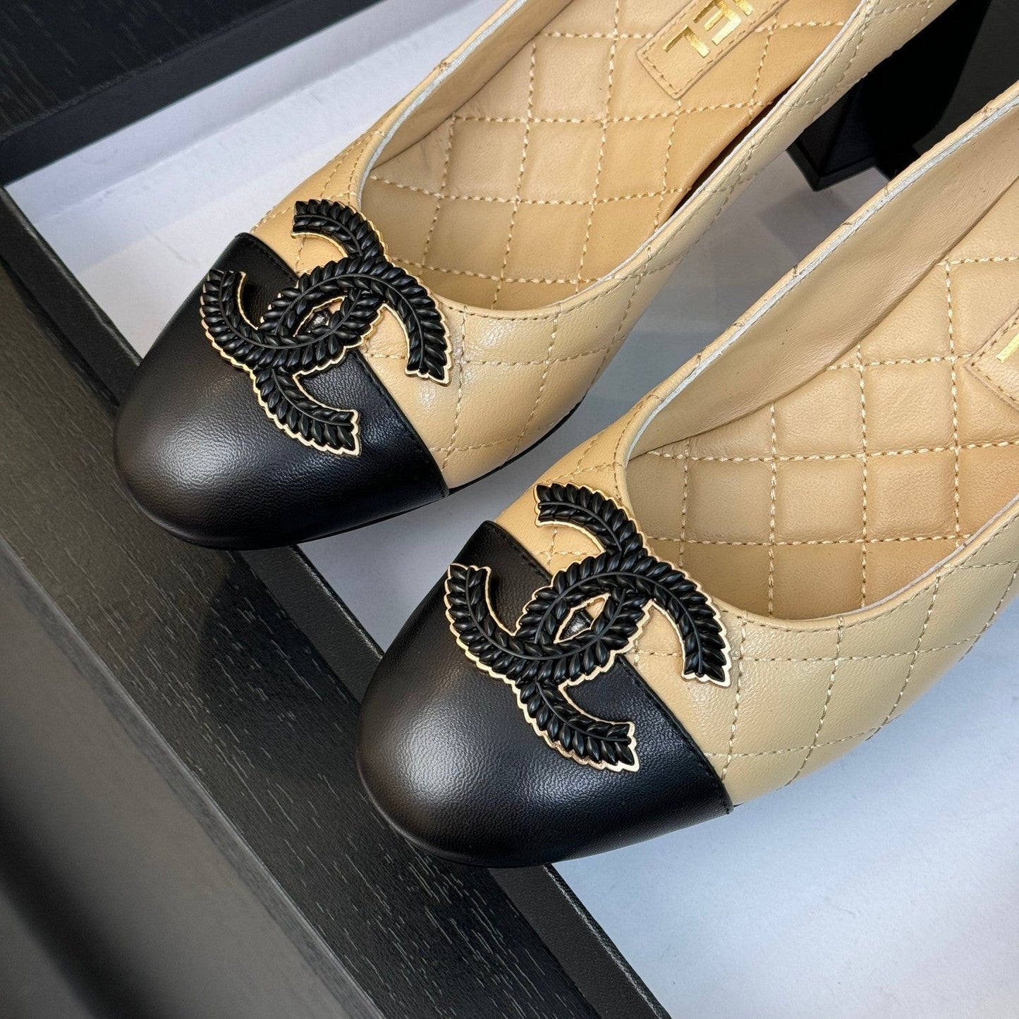 CHANEL ballet flat with high heel 7cm beige black quilted lambskin