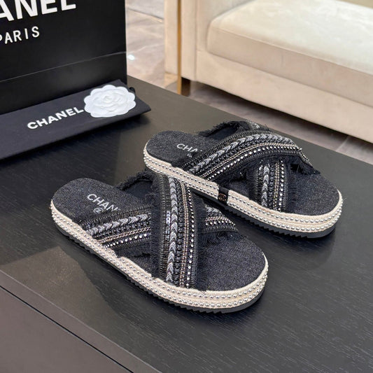 CHANEL 25C Thick-Soled Slipper In Black Denim Space blue Fabric 213231