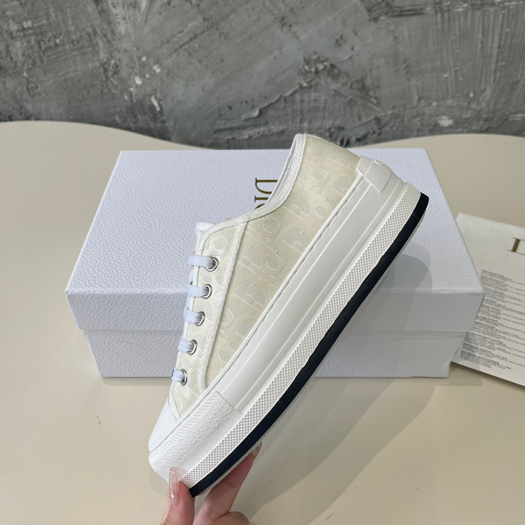DIOR walkn cream oblique printed canvas