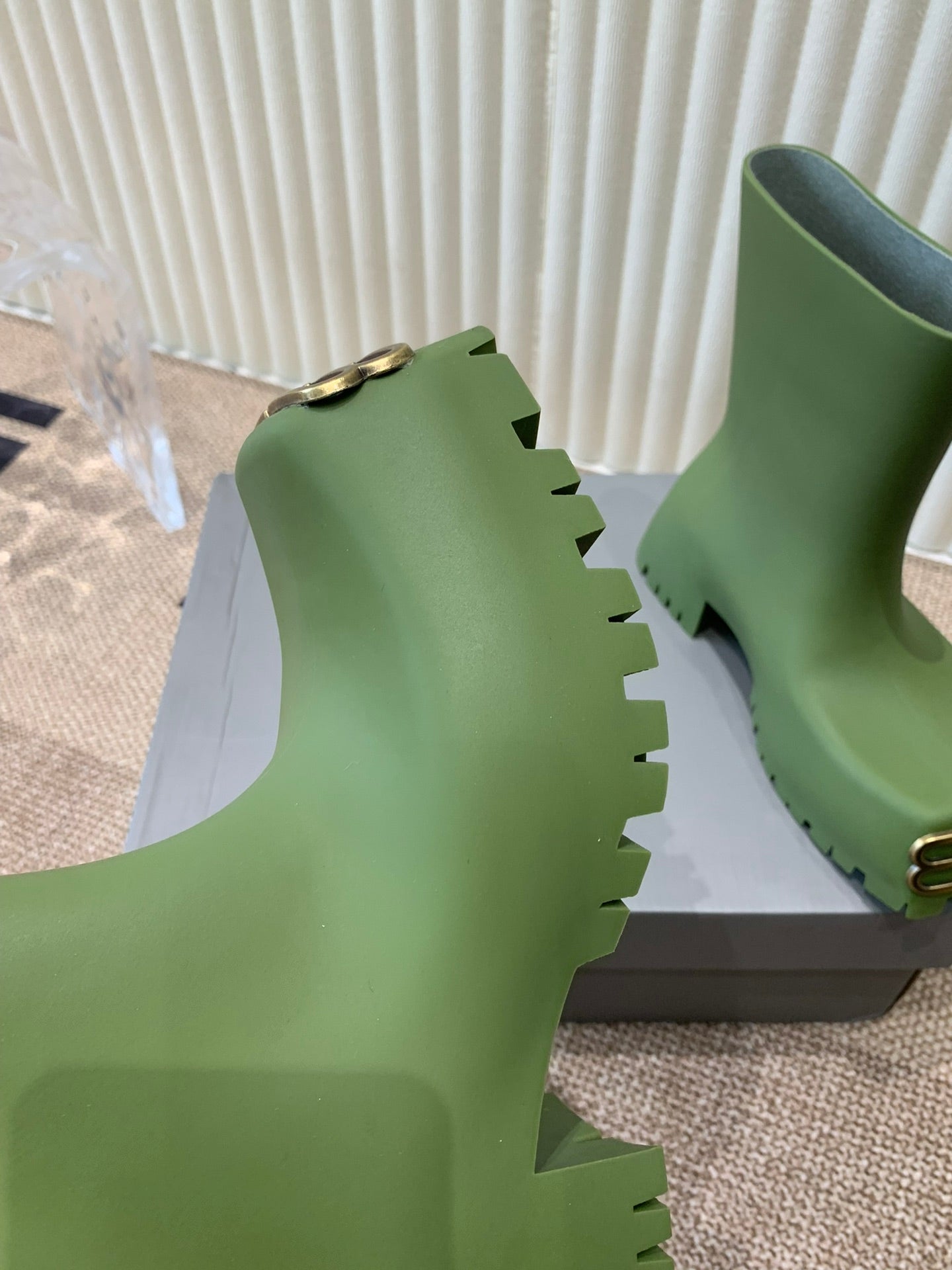Balanciaga GREEN SCULPTED RUBBER BOOTS WITH GOLD MONOGRAM