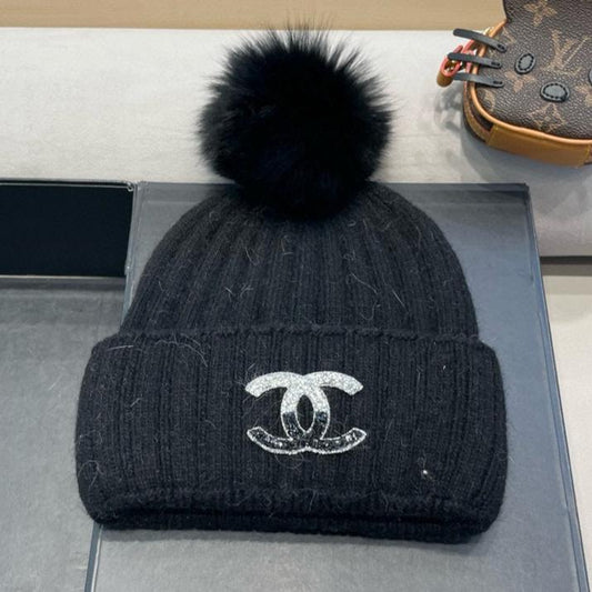 CHANEL BEANIE HAT IN BLACK WOOL 426234