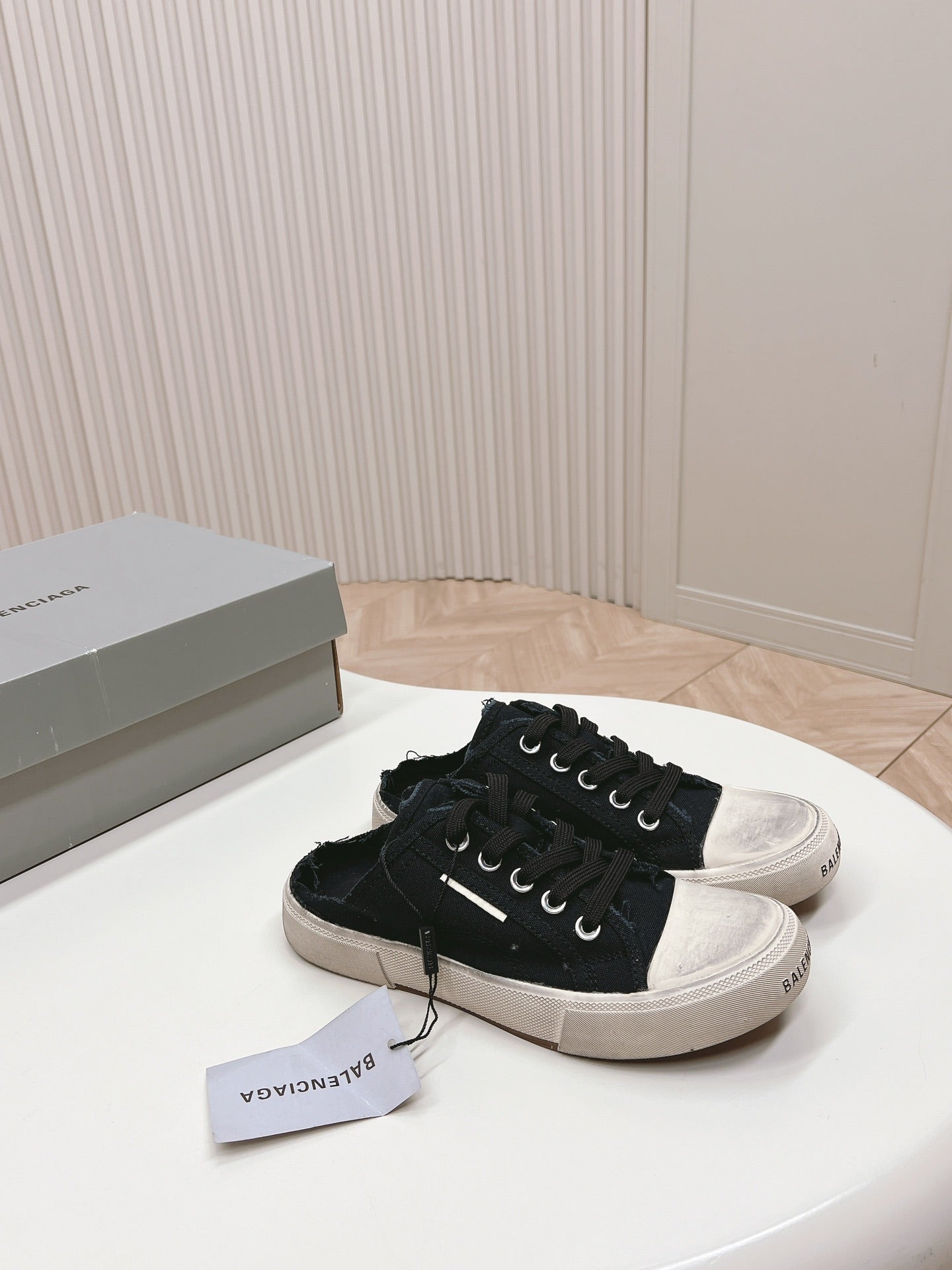Balanciaga PARIS MULES IN BLACK DESTROYED DENIM AND RUBBER