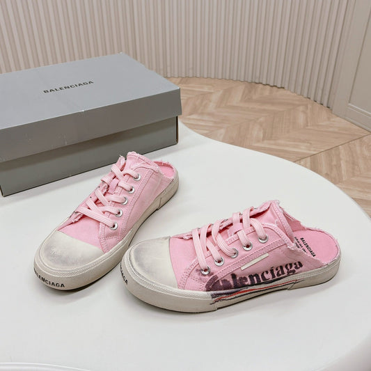 Balanciaga SNEAKER MULES IN PINK CANVAS GRAFFITI LOGO