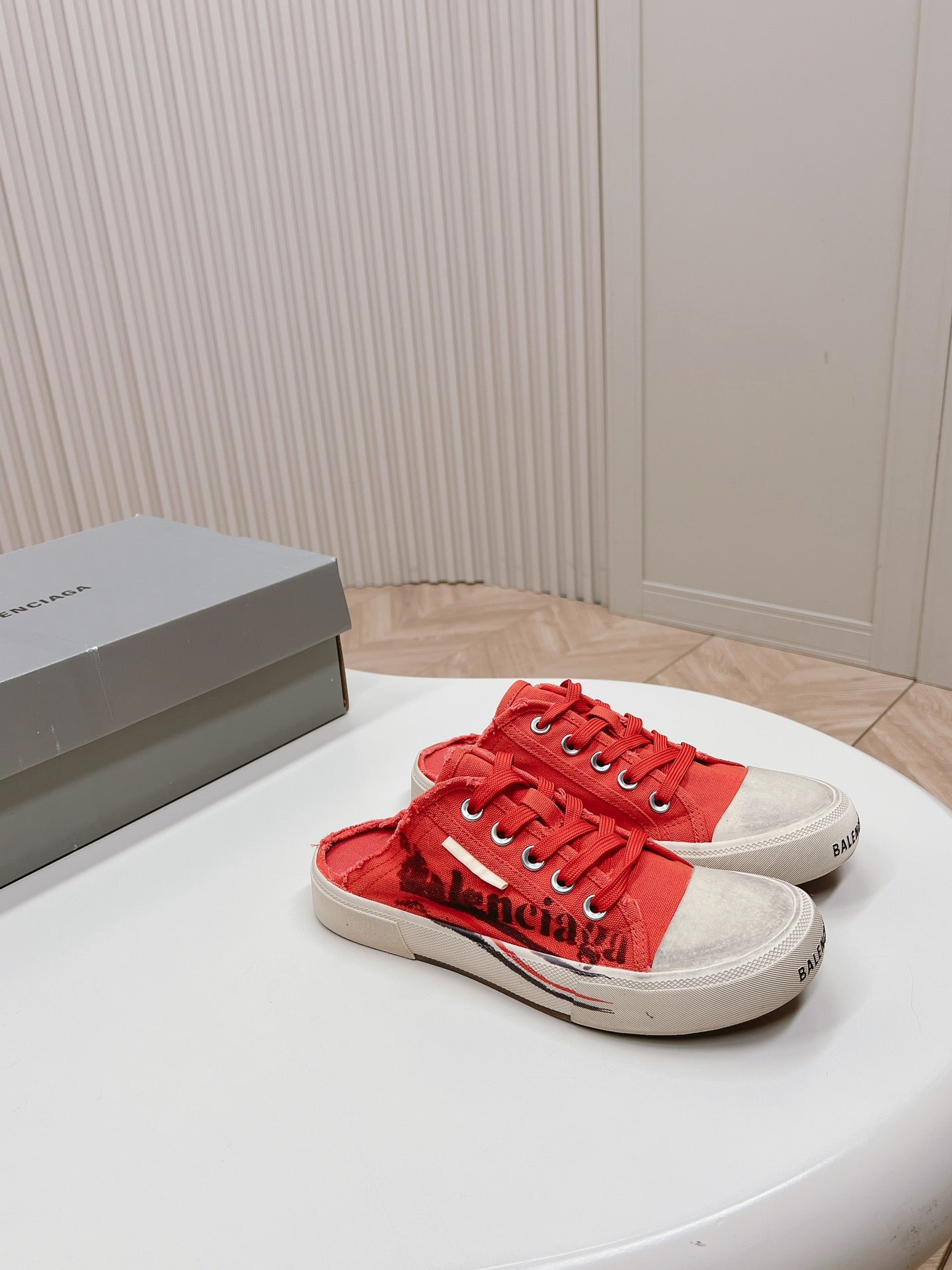 Balanciaga SNEAKER MULES IN RED CANVAS GRAFFITI LOGO