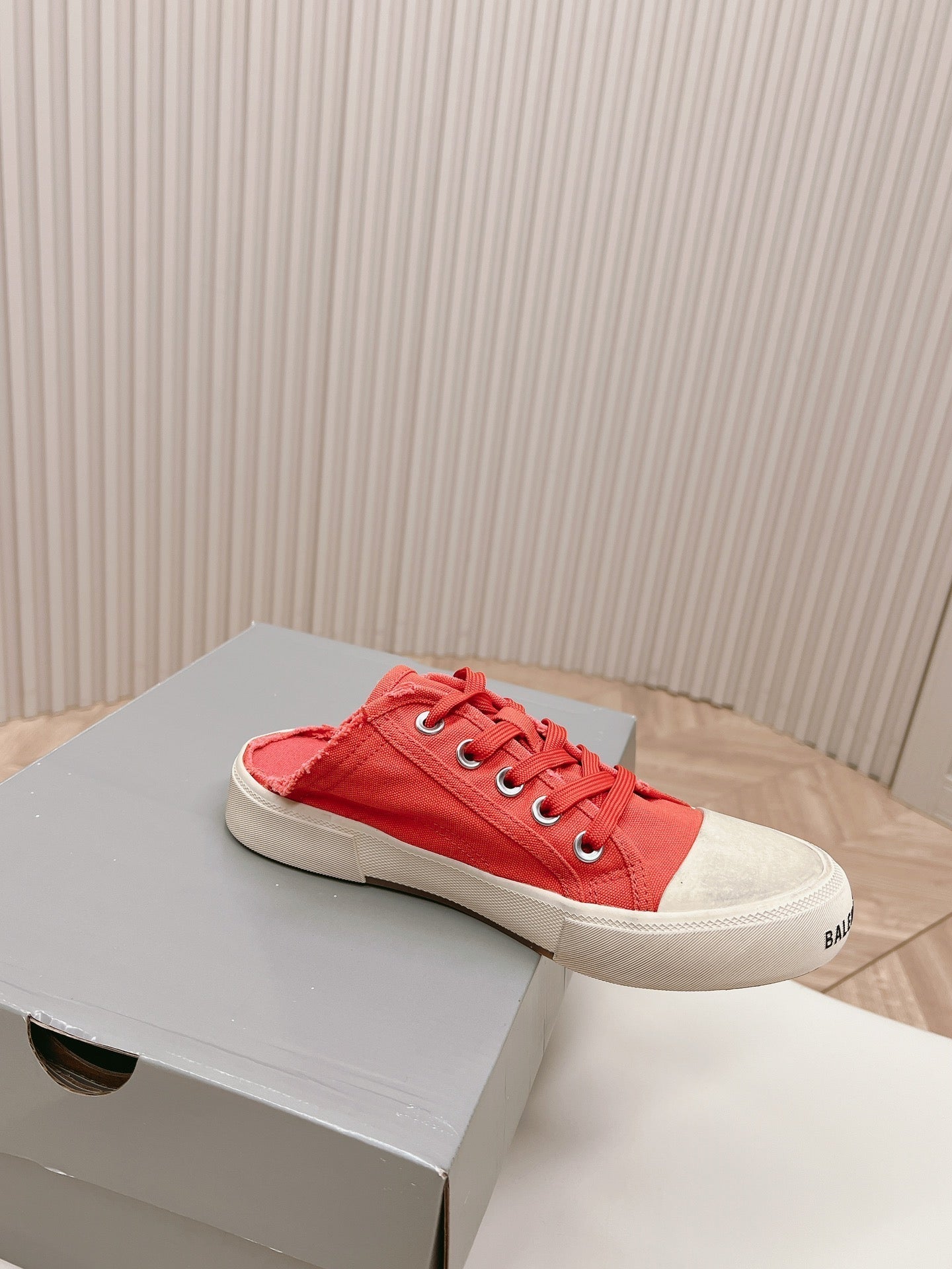 Balanciaga SNEAKER MULES IN RED CANVAS GRAFFITI LOGO