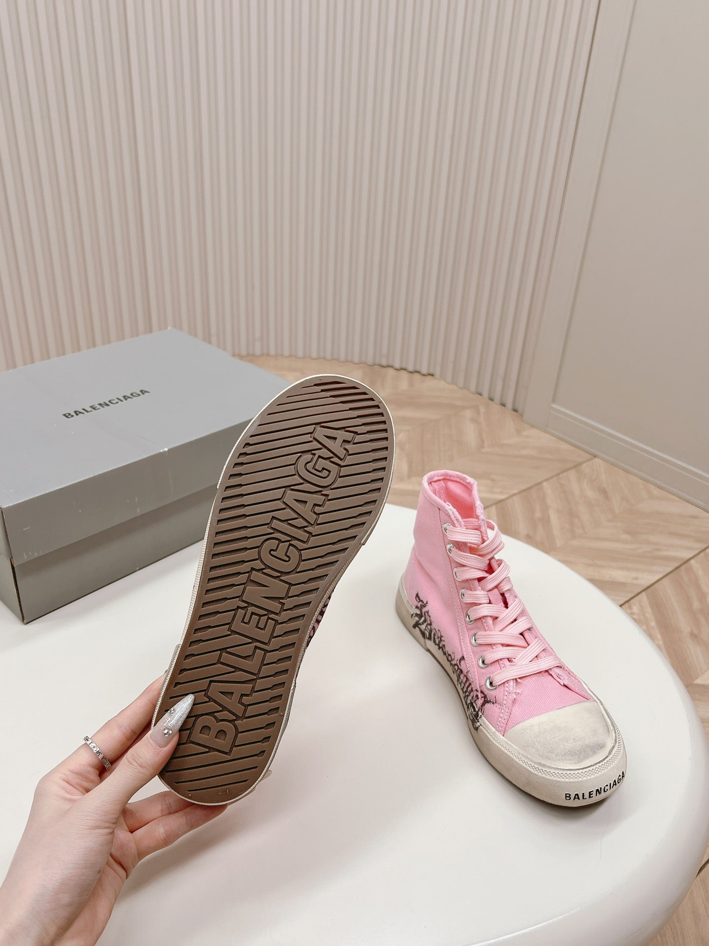 Balanciaga HIGH-TOP SNEAKERS GRAFFITI IN PINK CANVAS