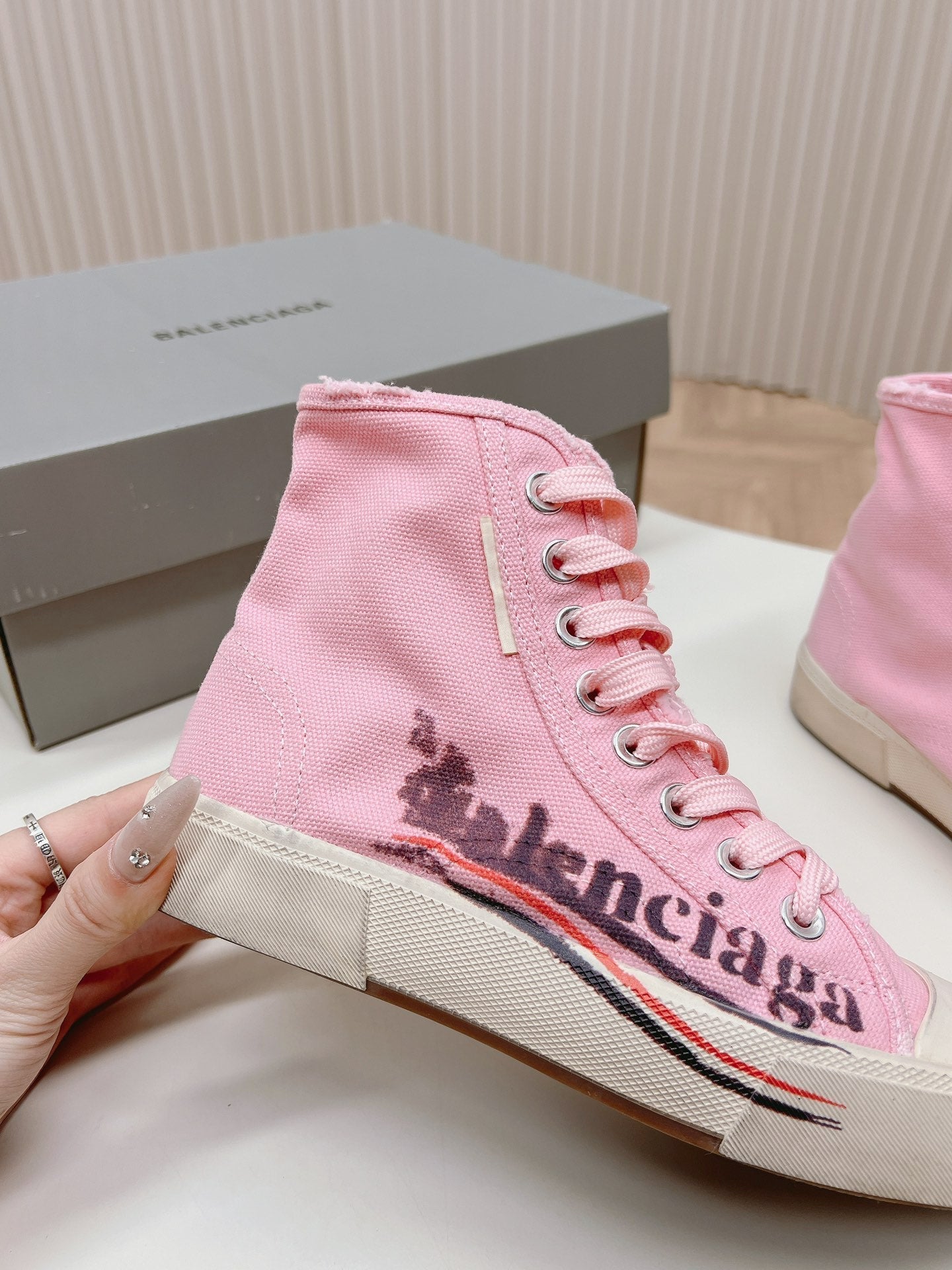 Balanciaga PINK CANVAS HIGH-TOP SNEAKERS LOGO GRAFFITI