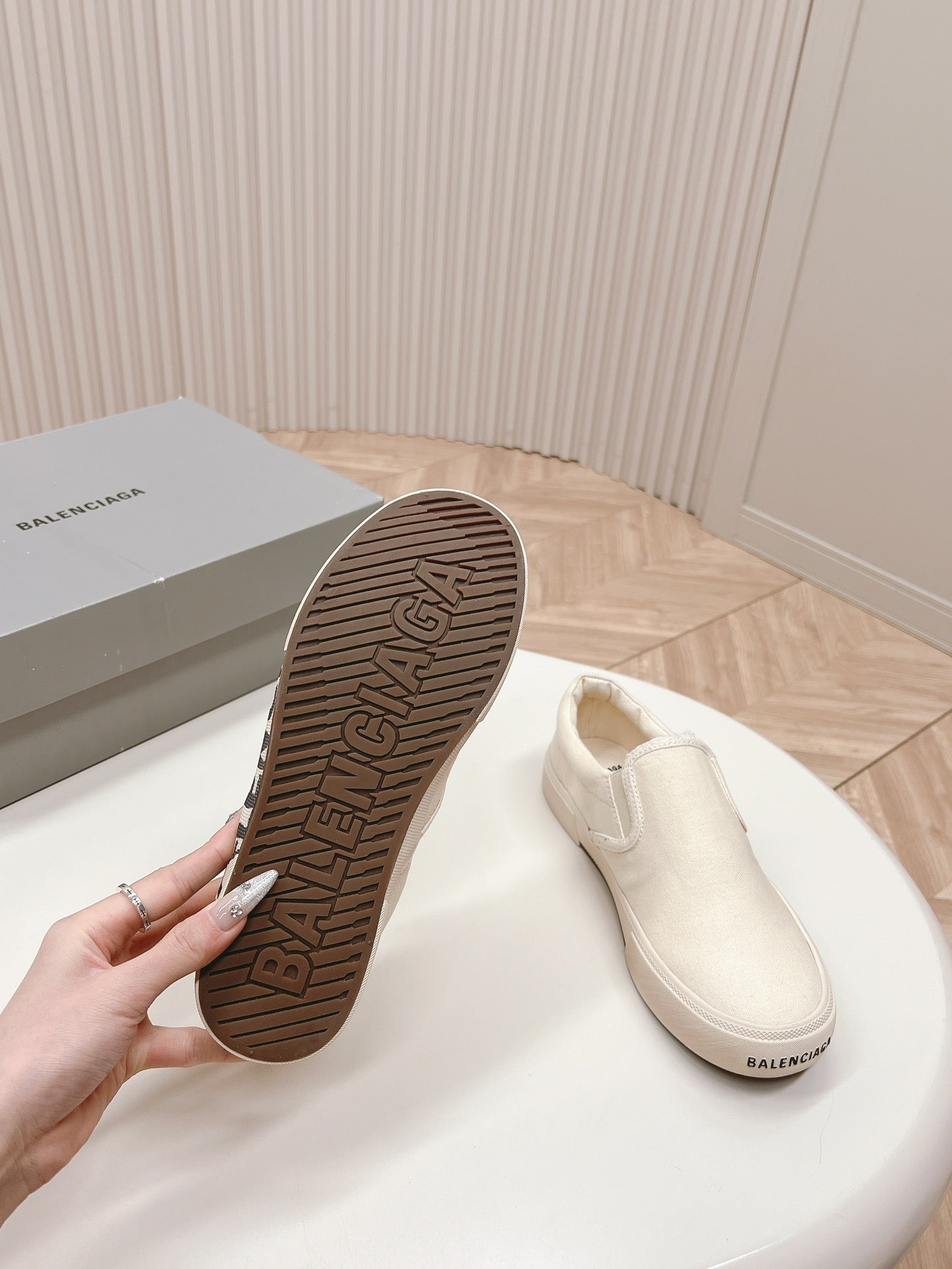 Balanciaga SLIP-ON SNEAKERS GRAFFITI IN WHITE CANVAS