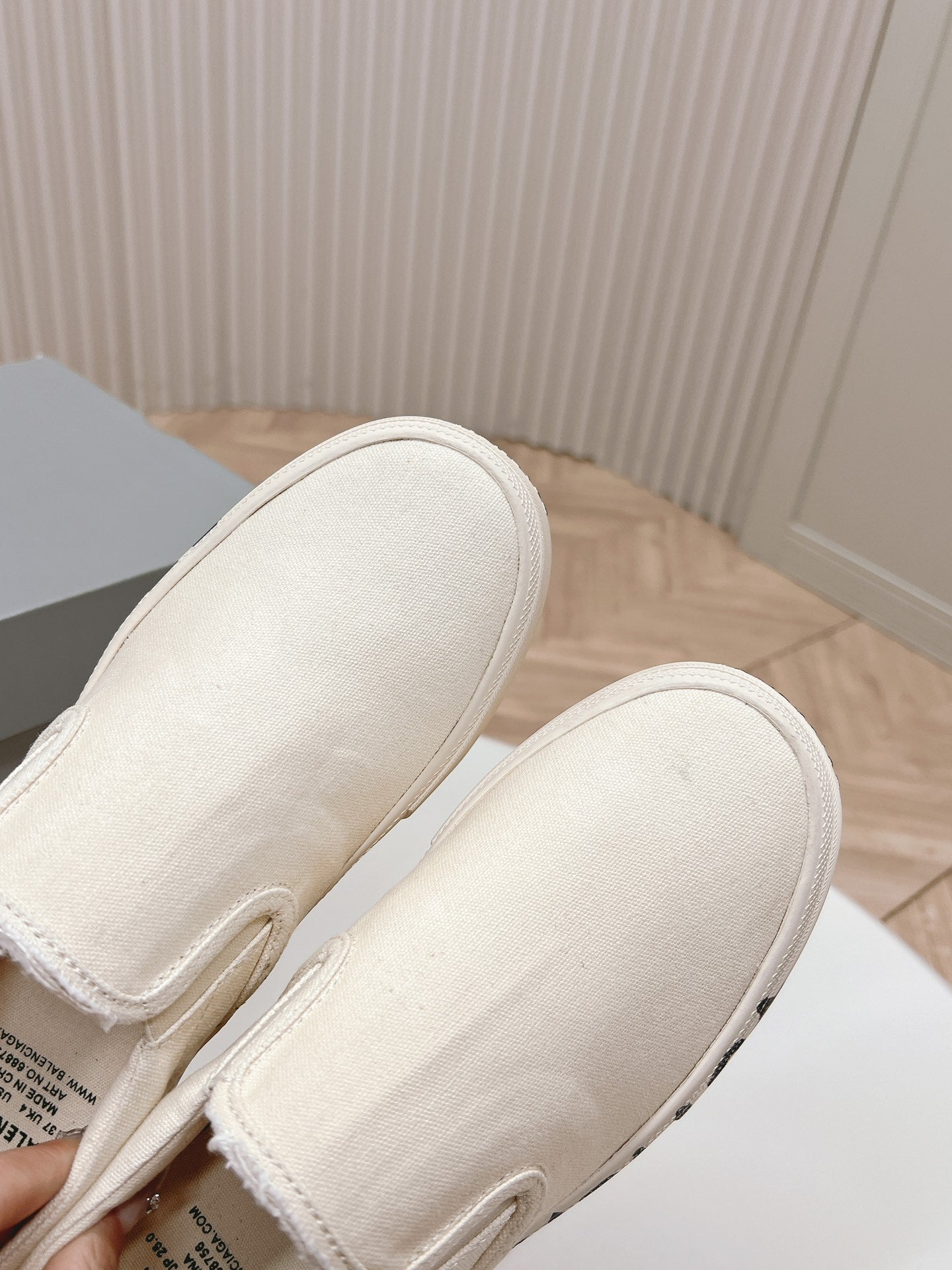 Balanciaga SLIP-ON SNEAKERS GRAFFITI IN WHITE CANVAS