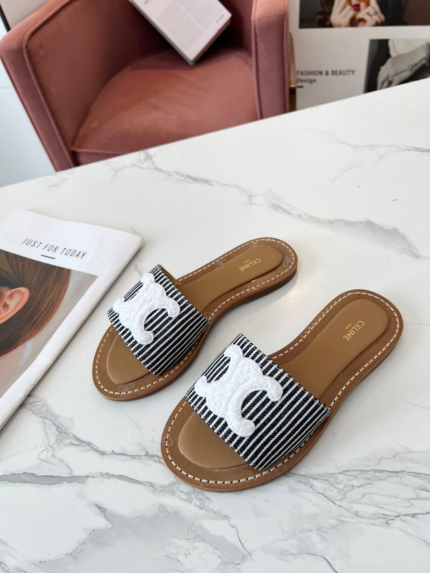 Celine Celine 25C Slippers Black mix White Fabric with Calfskin 238169