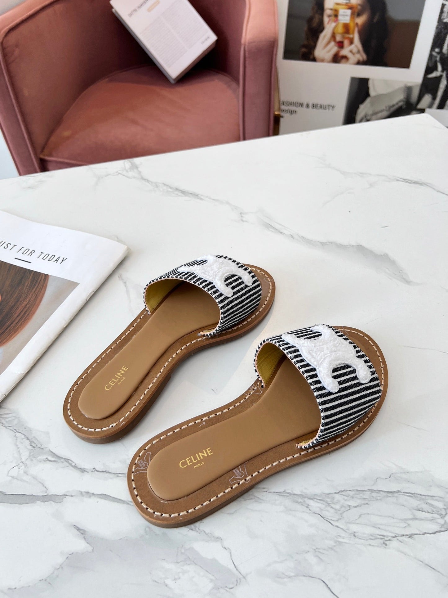 Celine Celine 25C Slippers Black mix White Fabric with Calfskin 238169