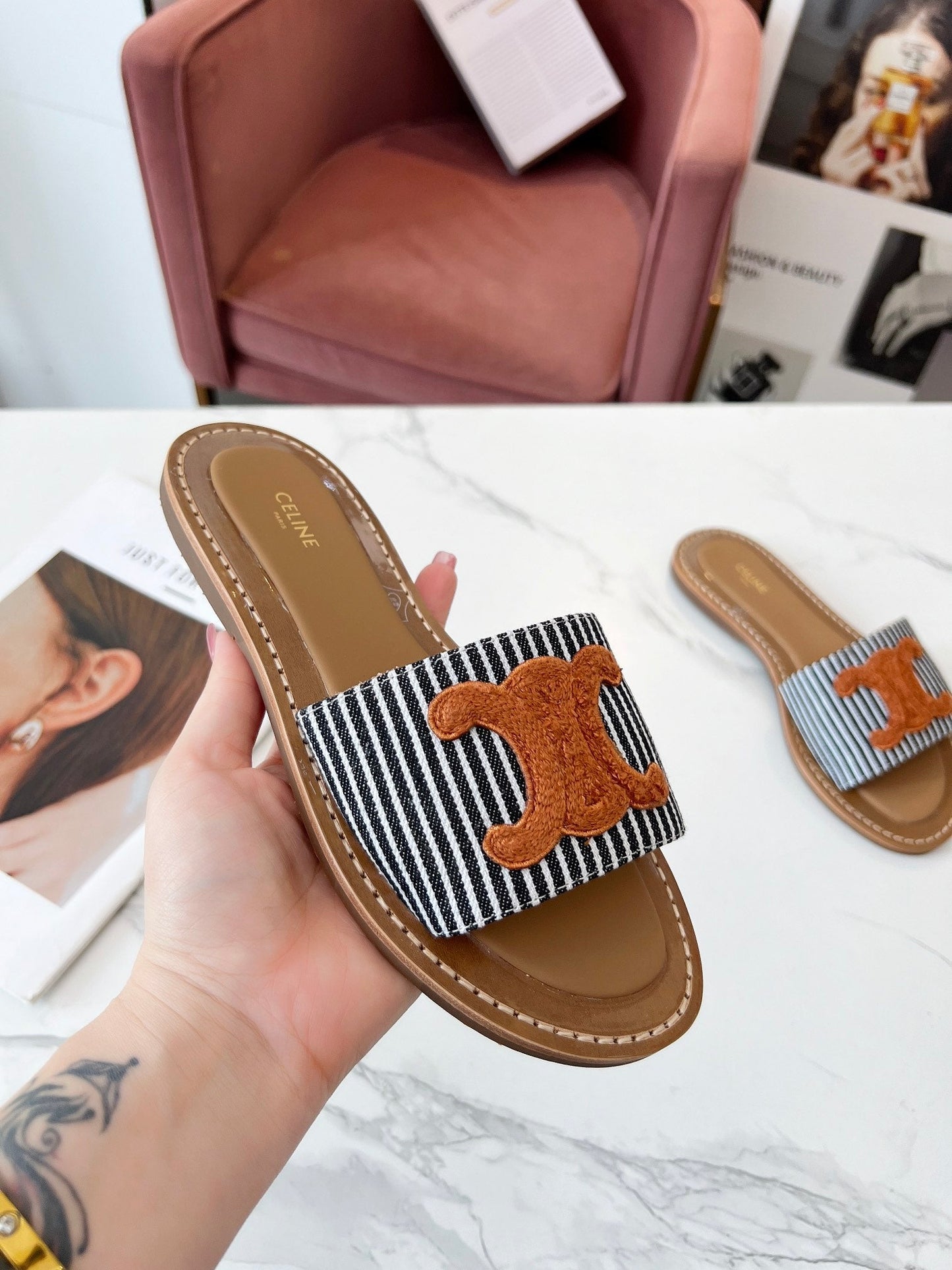 Celine Celine 25C Slippers Black mix Orange Fabric with Calfskin 238170