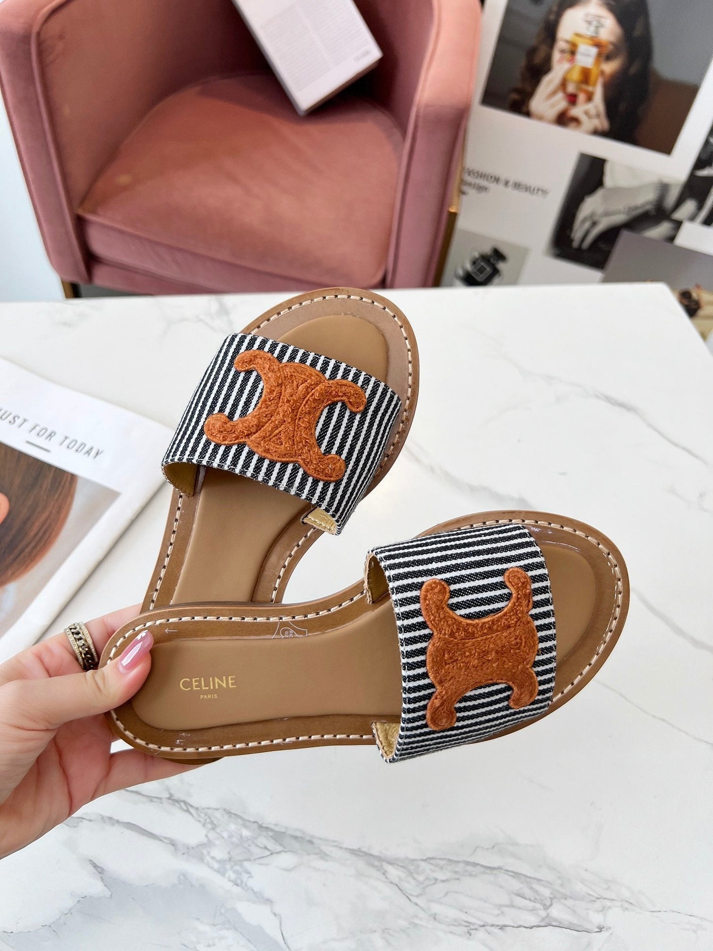 Celine Celine 25C Slippers Black mix Orange Fabric with Calfskin 238170