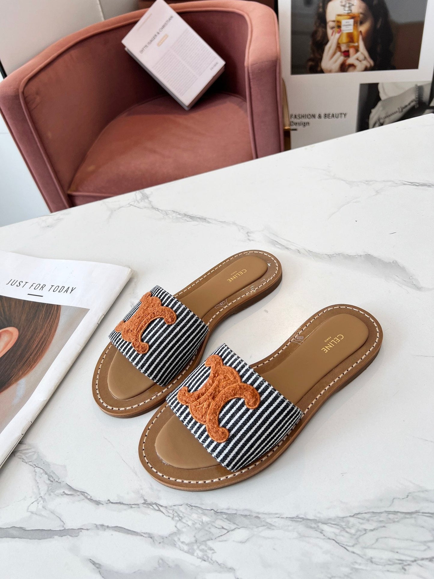 Celine Celine 25C Slippers Black mix Orange Fabric with Calfskin 238170