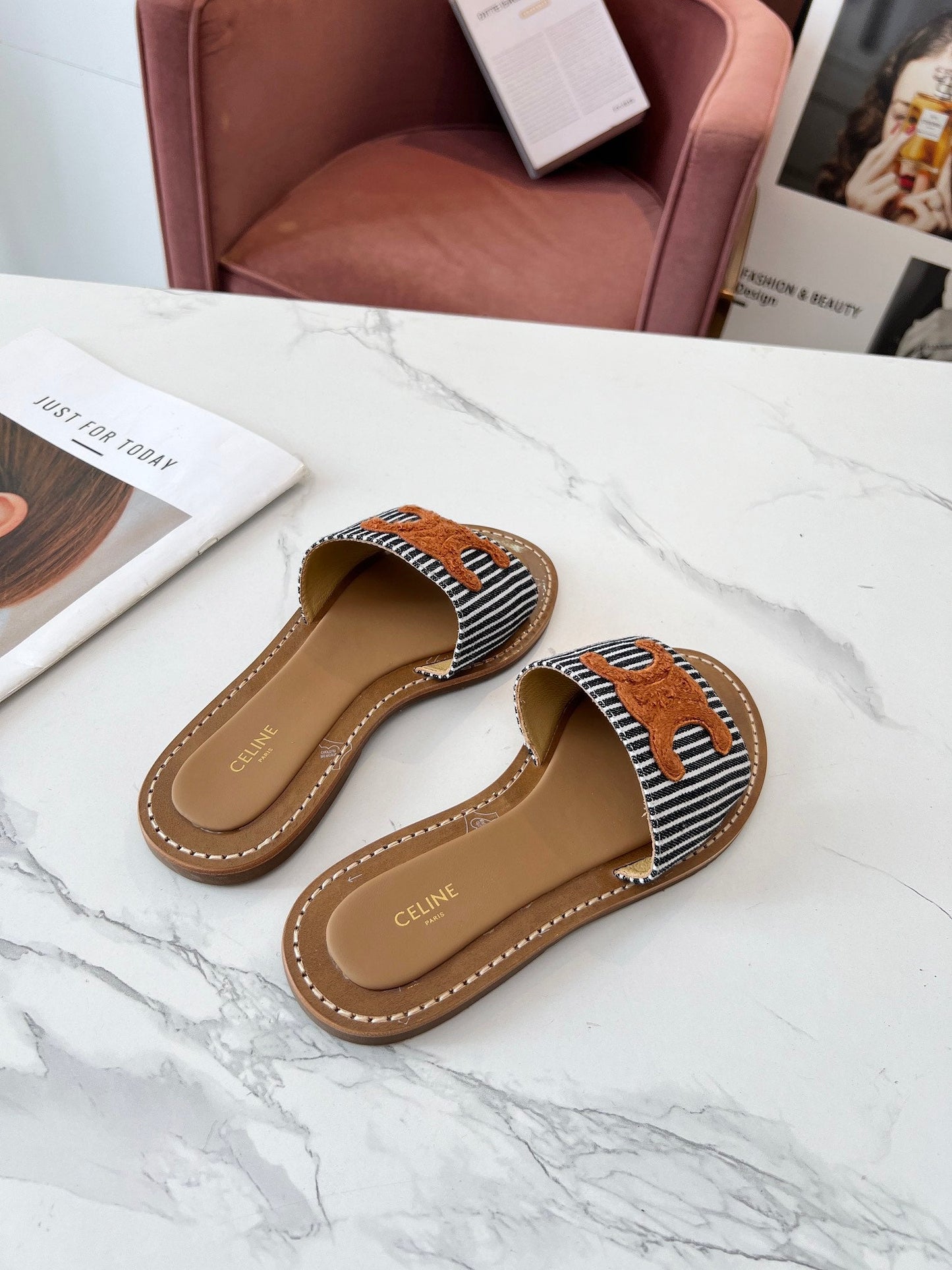 Celine Celine 25C Slippers Black mix Orange Fabric with Calfskin 238170