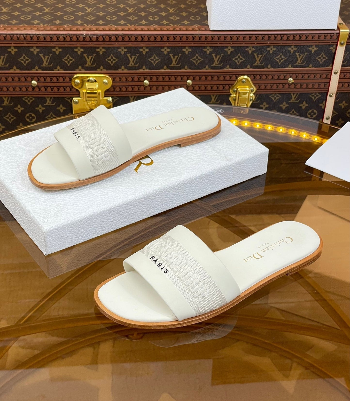 DIOR slide white calfskin embroidered cotton