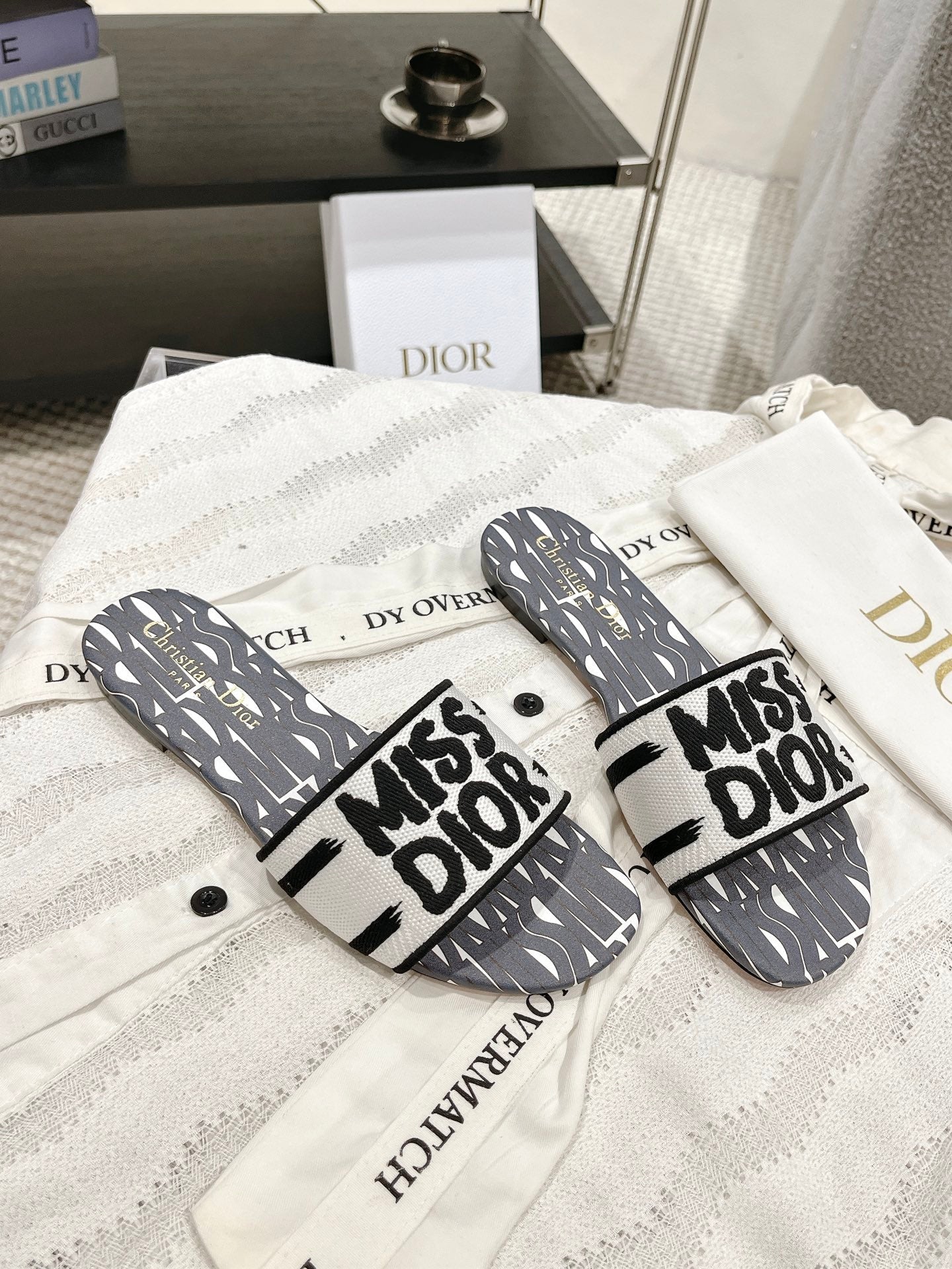 DIOR 25 Slippers Cotton Fabric 241434