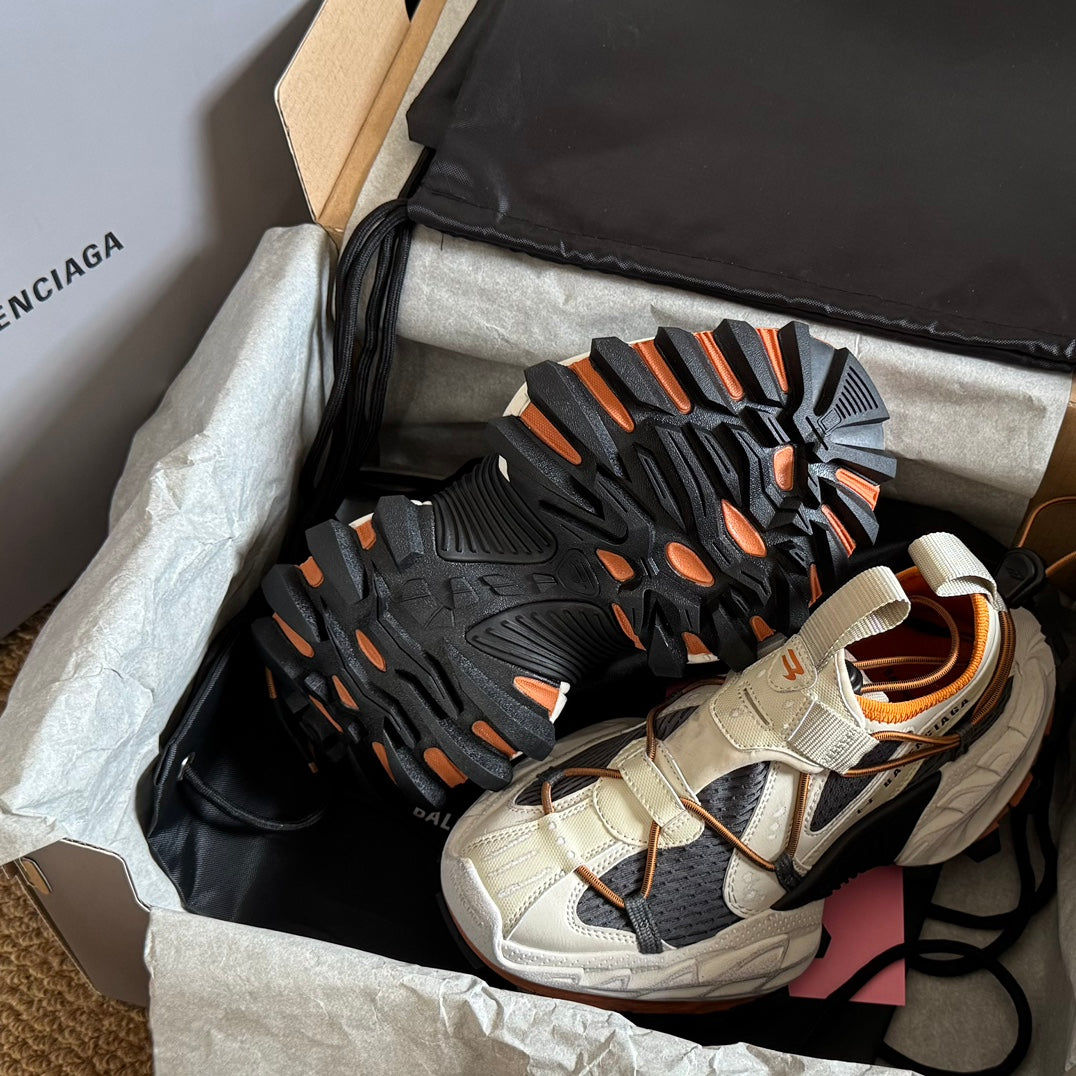 Balanciaga HIKE SNEAKER IN BEIGE AND ORANGE MESH, POLYURETHANE AND POLYESTER