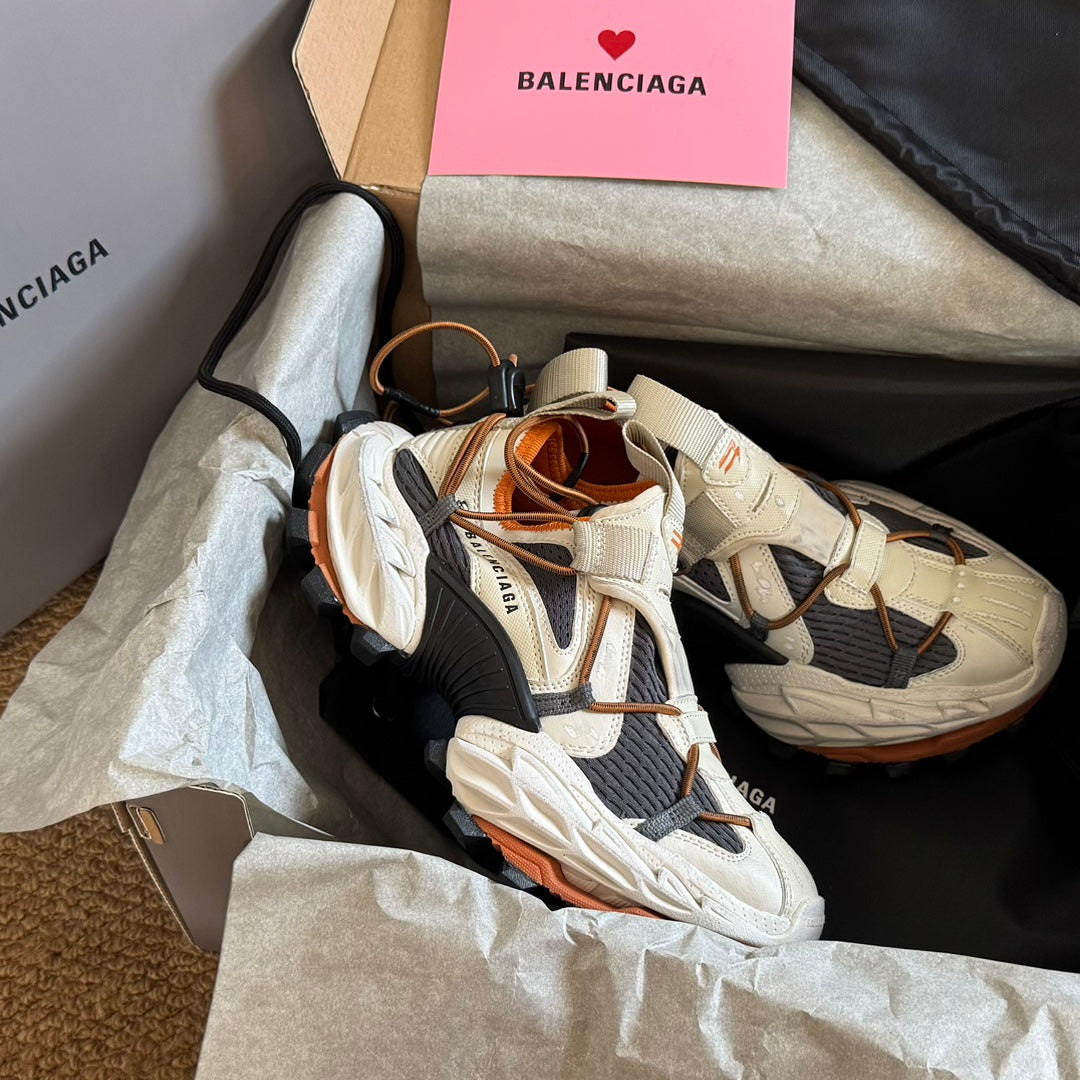 Balanciaga HIKE SNEAKER IN BEIGE AND ORANGE MESH, POLYURETHANE AND POLYESTER