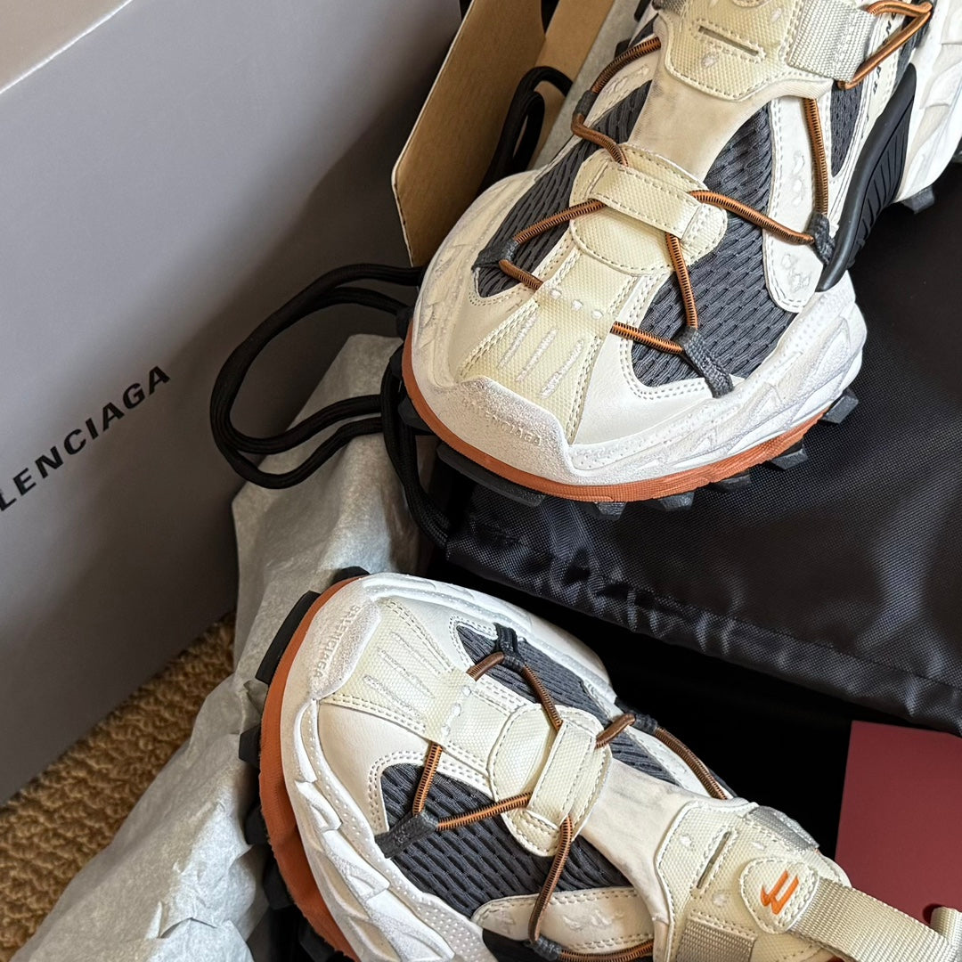 Balanciaga HIKE SNEAKER IN BEIGE AND ORANGE MESH, POLYURETHANE AND POLYESTER