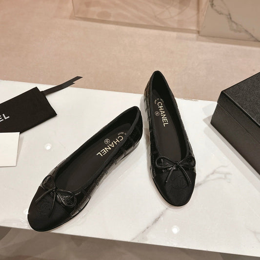 CHANEL ballet flats black lambskin embroidery grosgrain