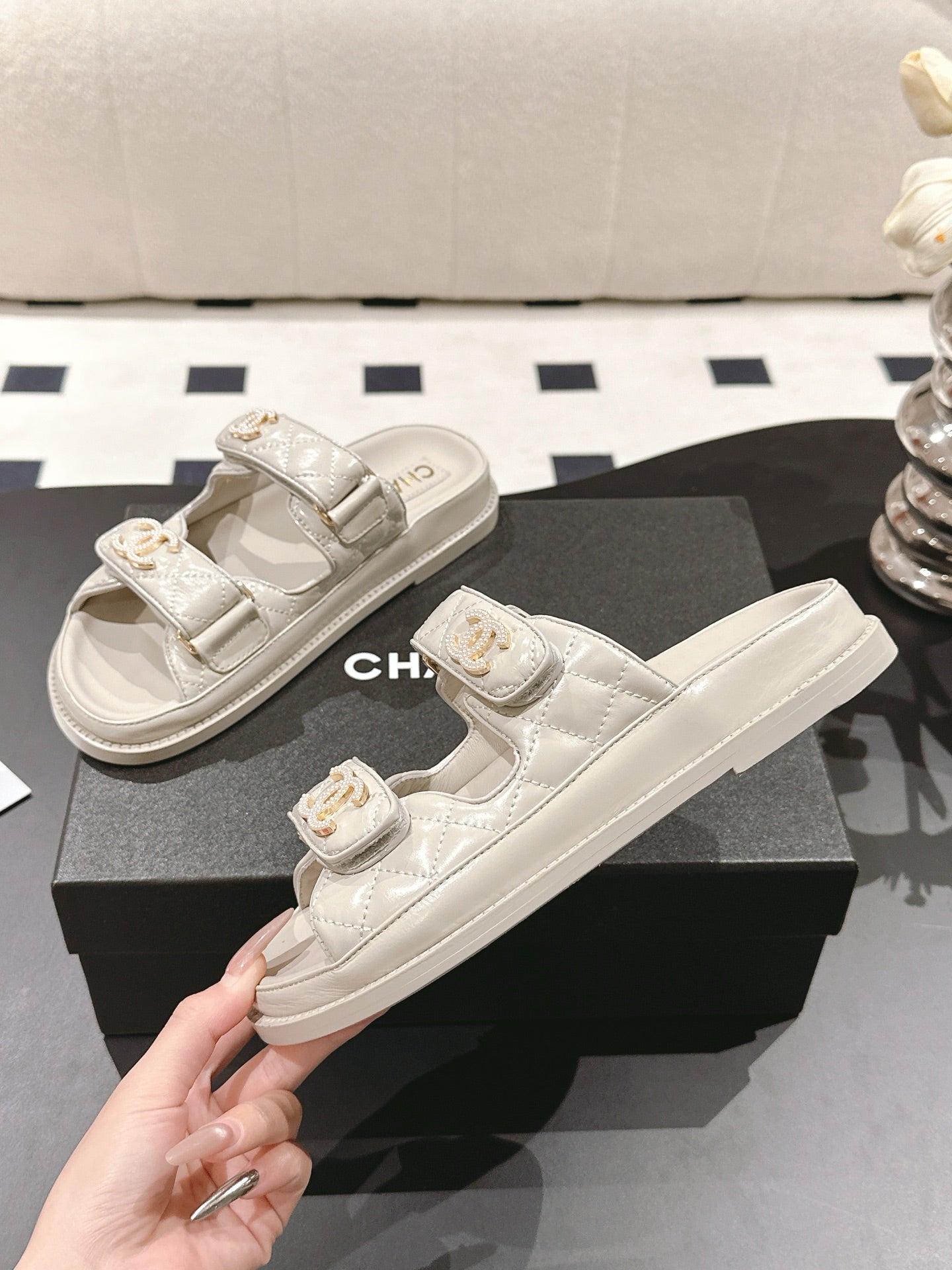 CHANEL 25 Dad Sandal Mule Beige Gray Patent Leather 237584