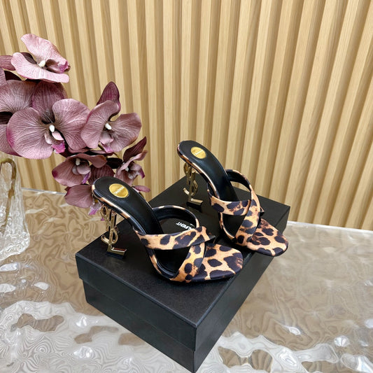 Saint Laurent OPYUM 10 CM HIGH MULES IN LEOPARD PRINT SILK