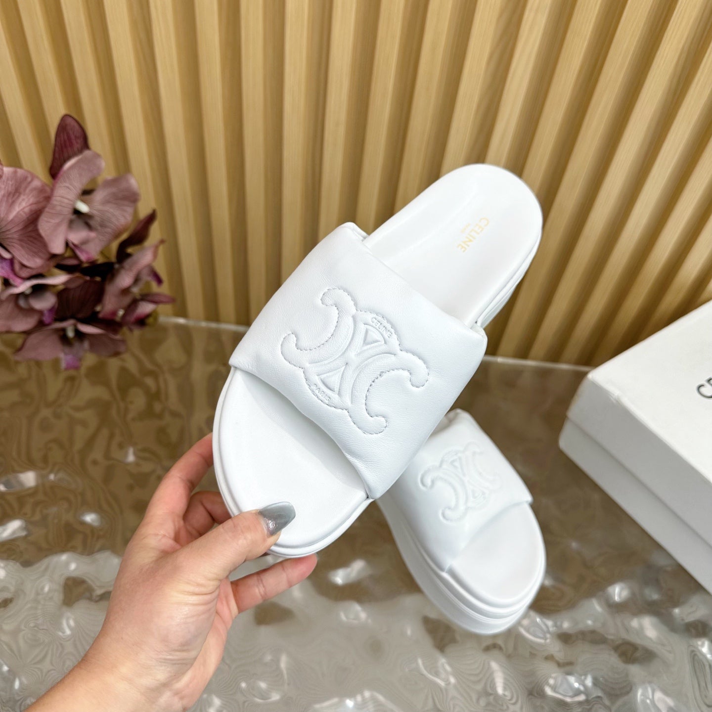 Celine CELINE 25 Sline Sandal White Sheepskin 285911