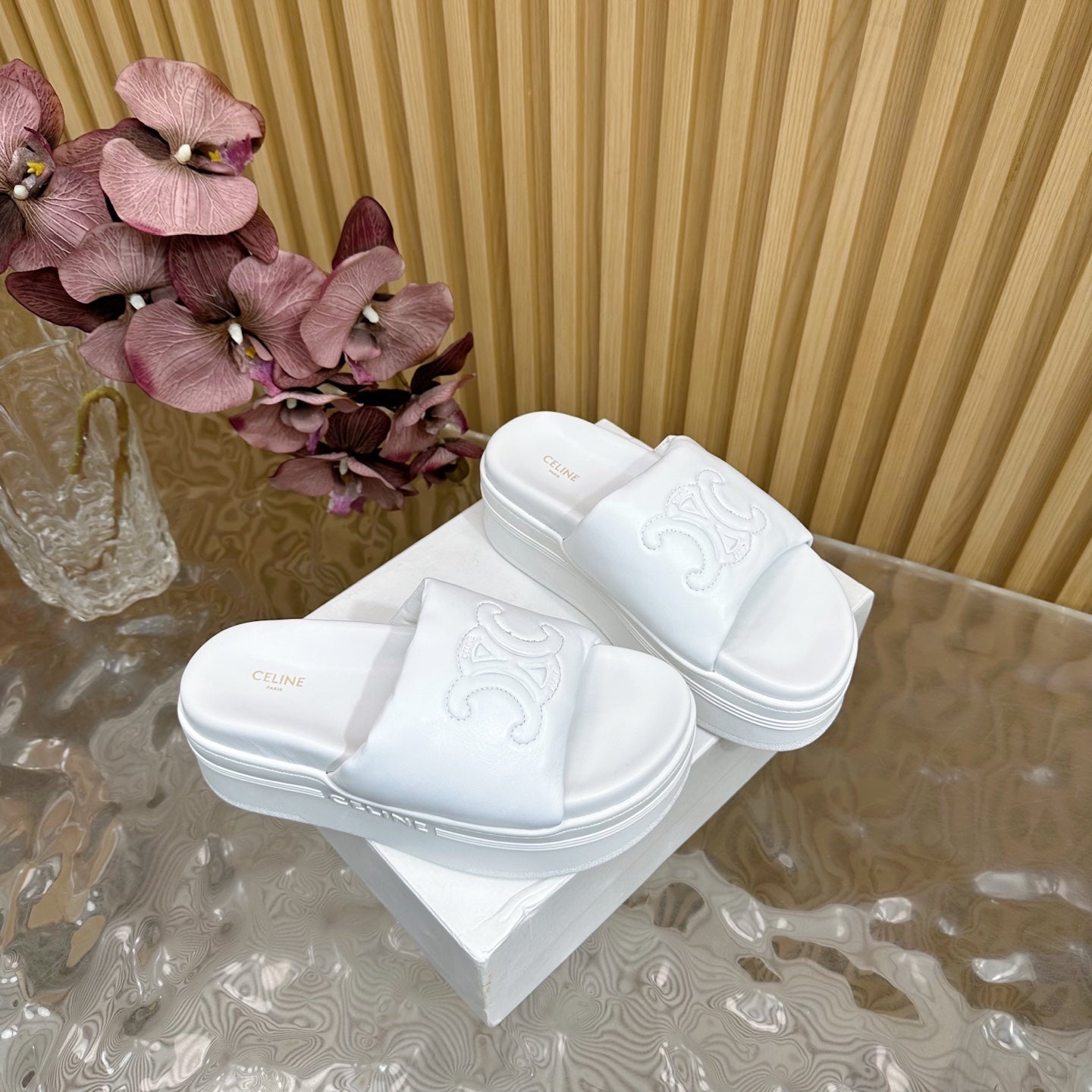Celine CELINE 25 Sline Sandal White Sheepskin 285911