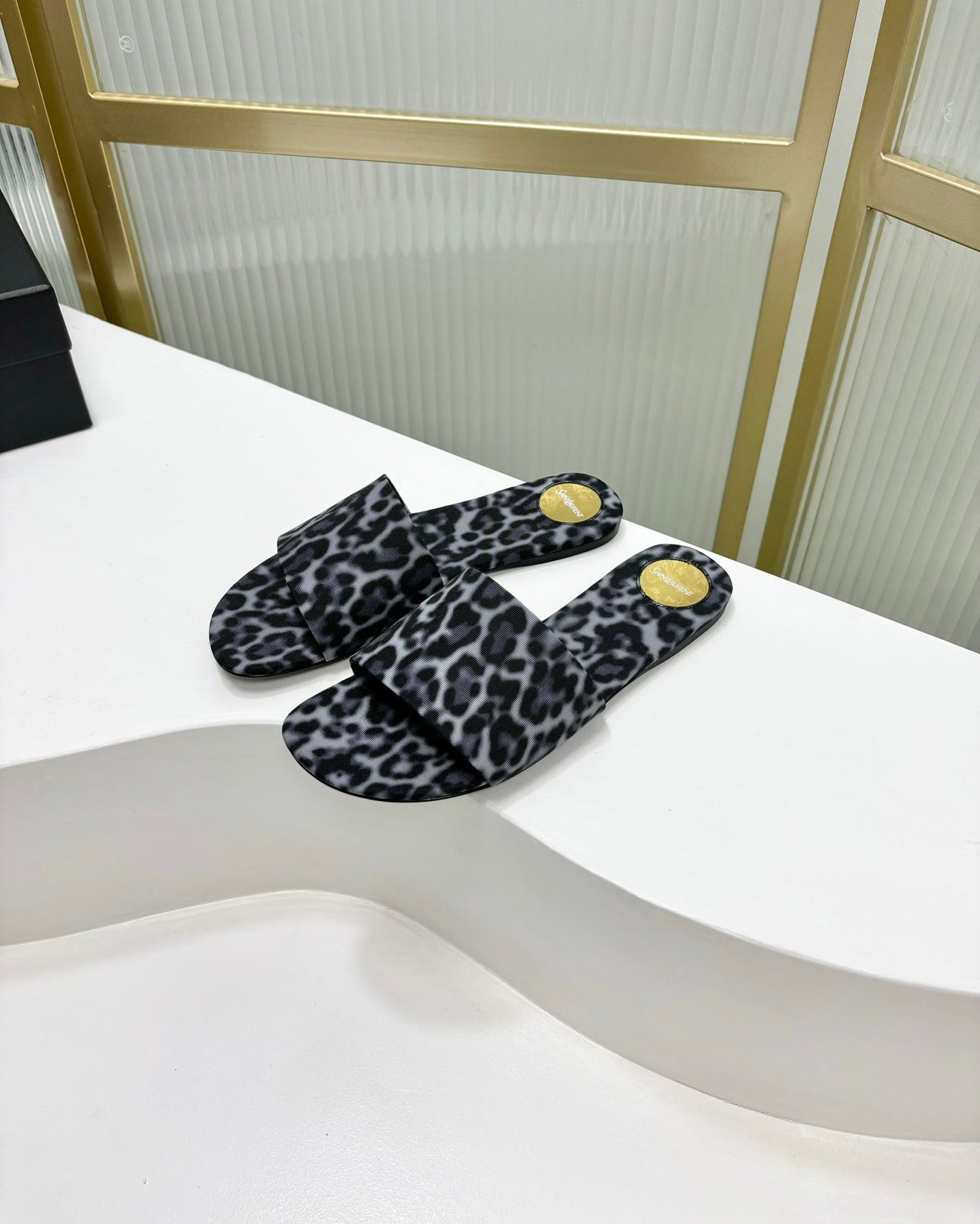 Saint Laurent CARLYLE SLIDES IN LEOPARD GROSGRAIN BLACK WHITE