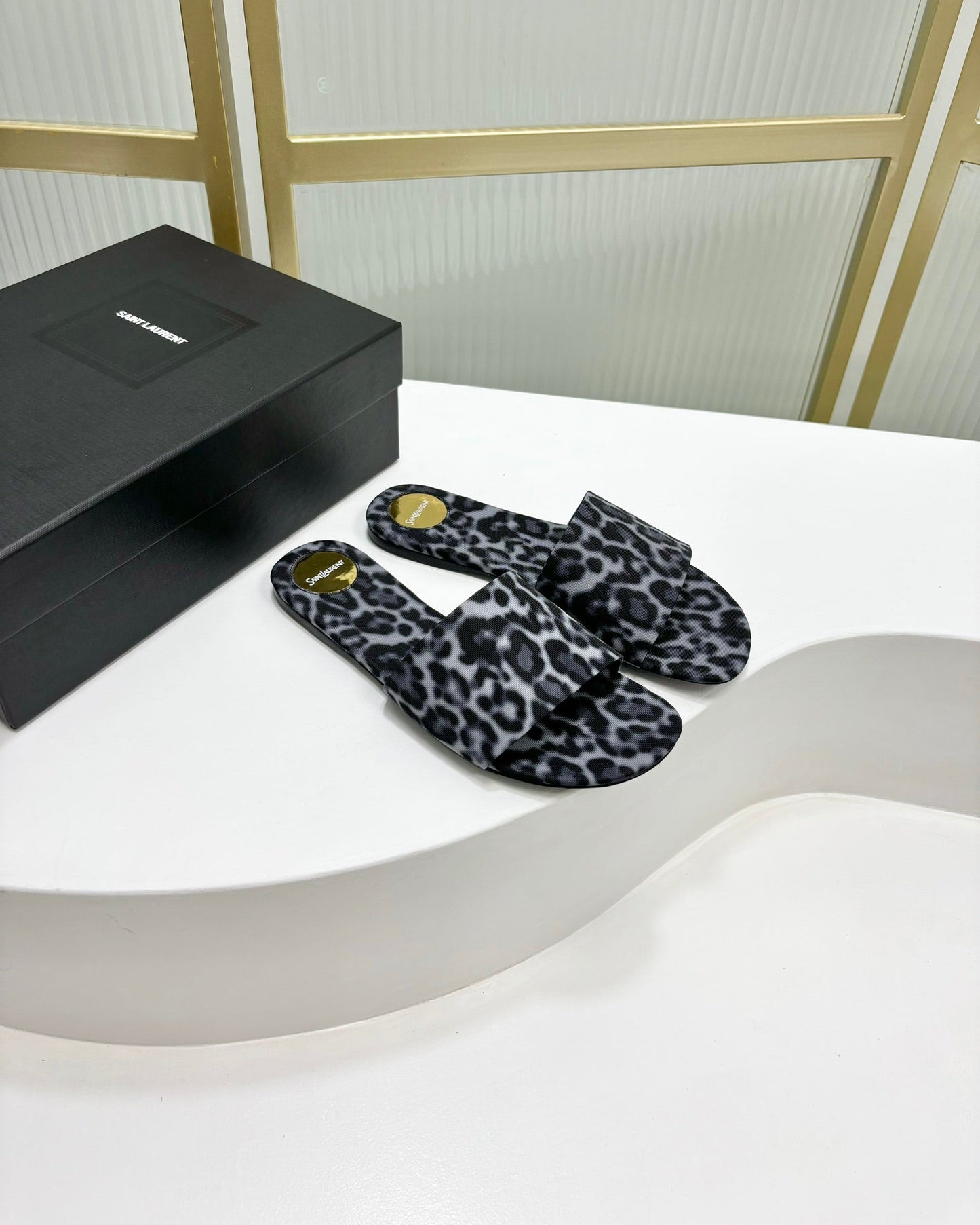 Saint Laurent CARLYLE SLIDES IN LEOPARD GROSGRAIN BLACK WHITE