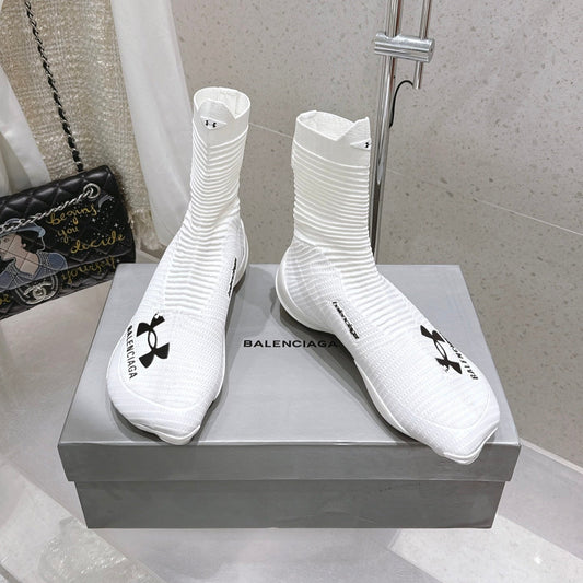 Balanciaga UNDER ARMOUR HYPER SNEAKER IN WHITE MIX BLACK KNITTED FABRIC