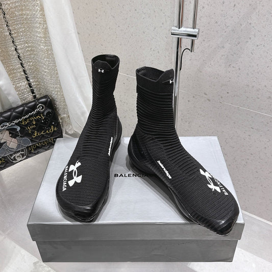 Balanciaga UNDER ARMOUR HYPER SNEAKER IN BLACK MIX WHITE KNITTED FABRIC