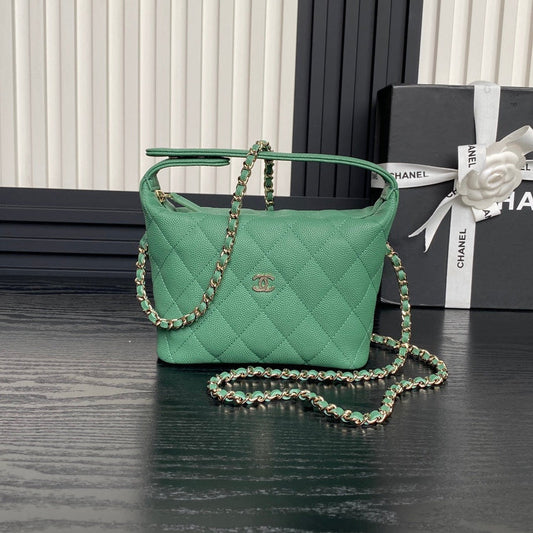 CHANEL 25C Hobo Bag 21.5cm Top Handle Dark Green Grained Calfskin