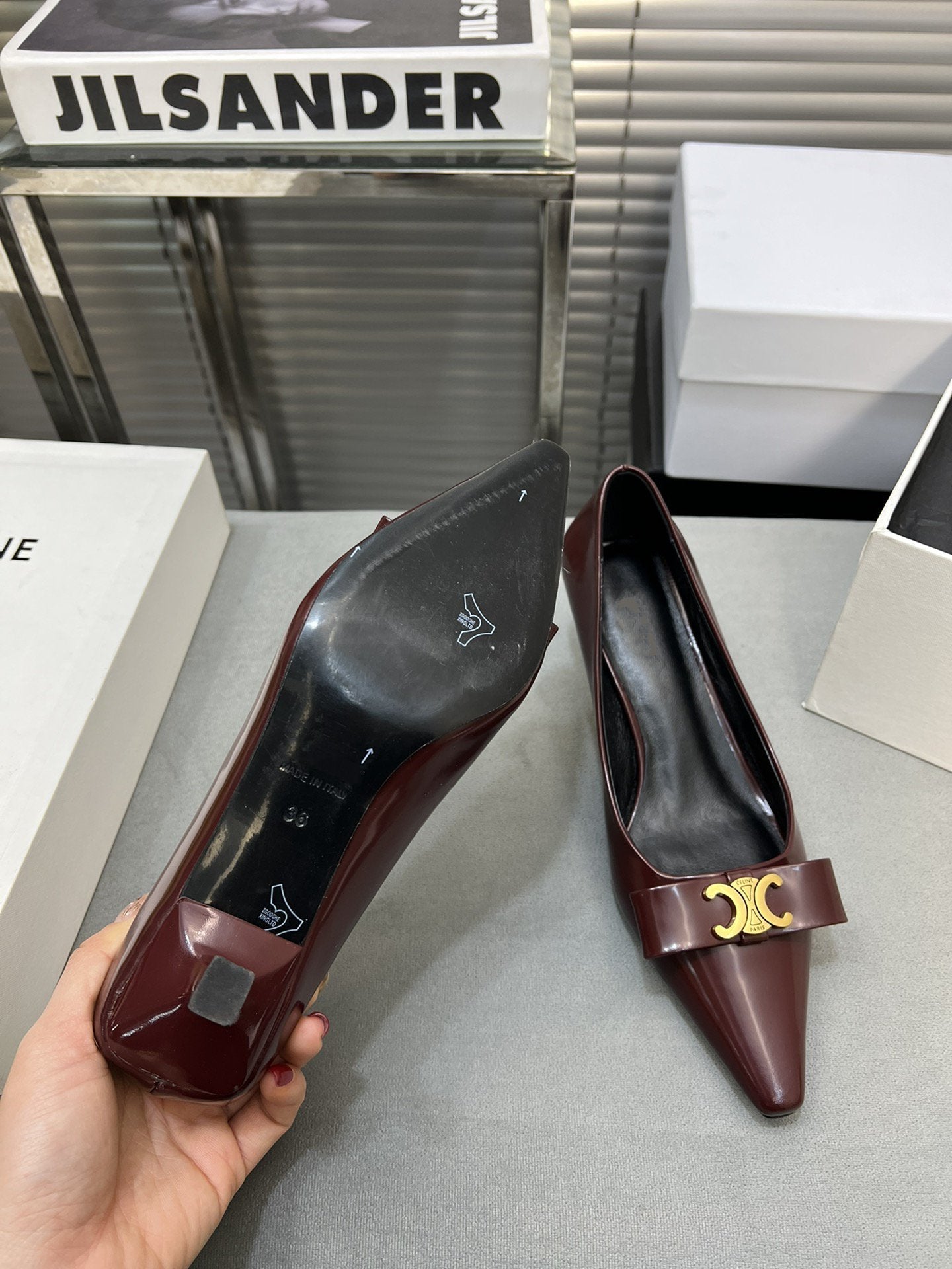 Celine cl pumps 50 burgundy calfskin