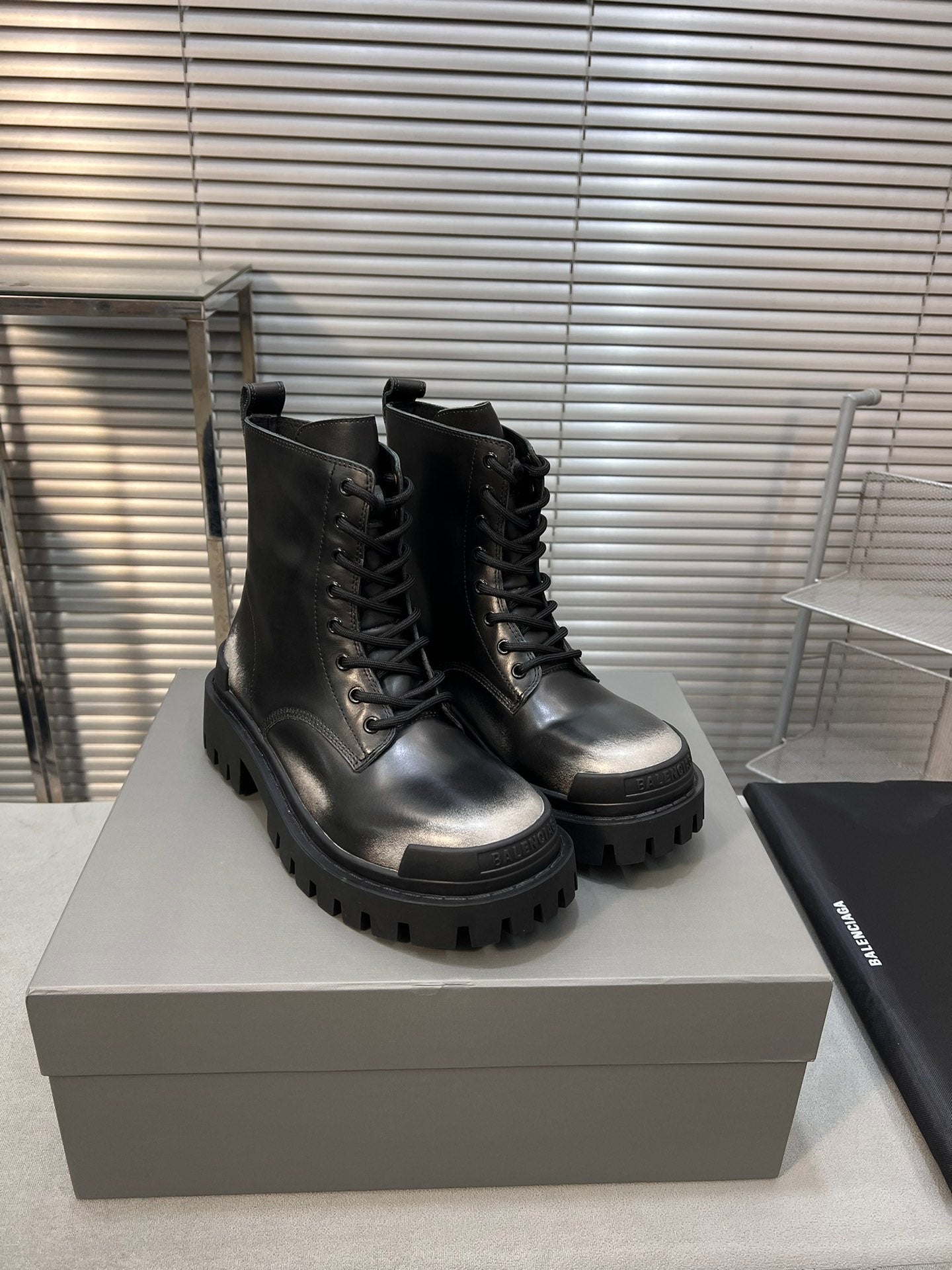 Balanciaga CHUNKY BOOTS IN BLACK MIX WHITE SMOOTH CALFSKIN