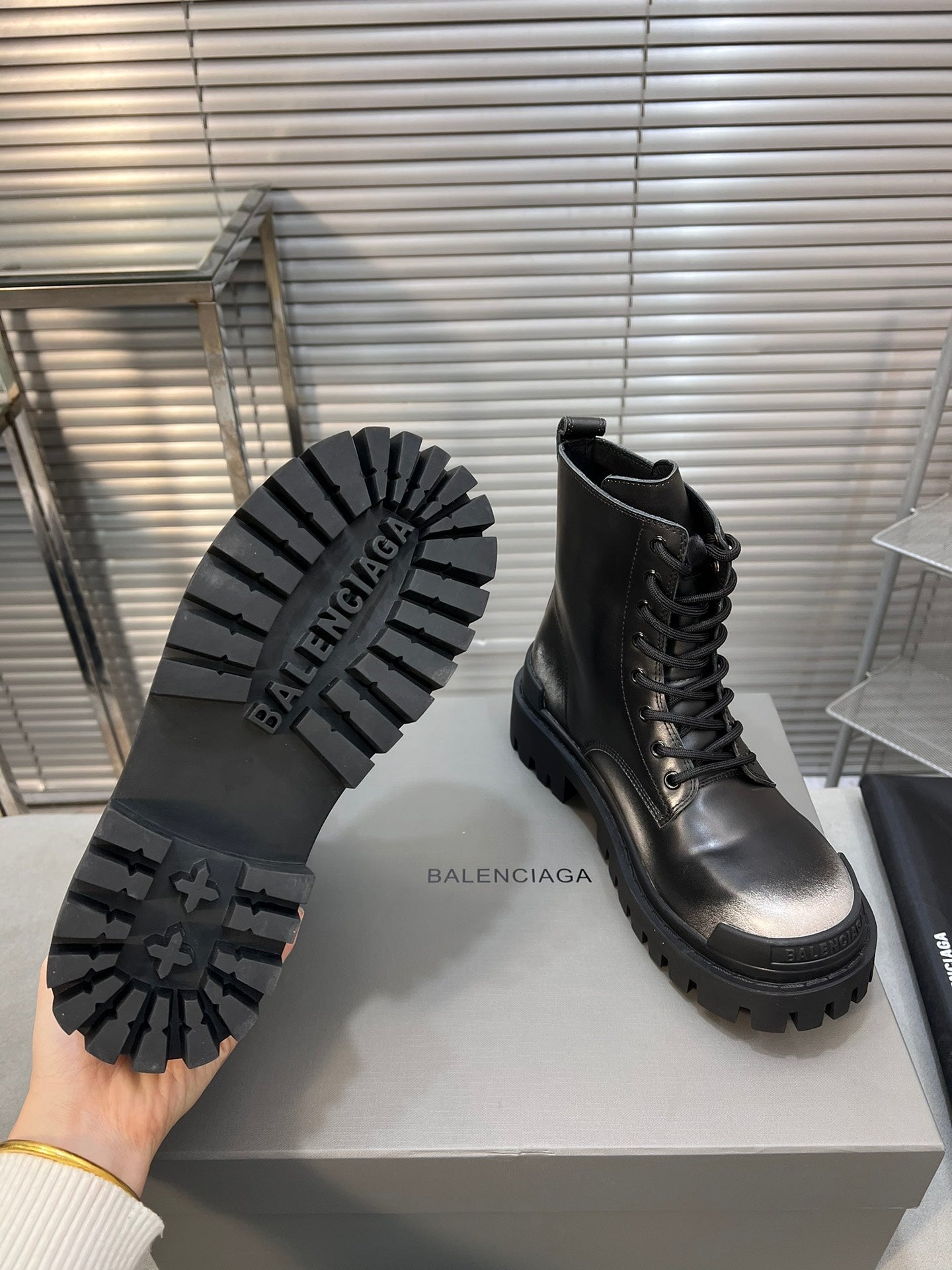 Balanciaga CHUNKY BOOTS IN BLACK MIX WHITE SMOOTH CALFSKIN