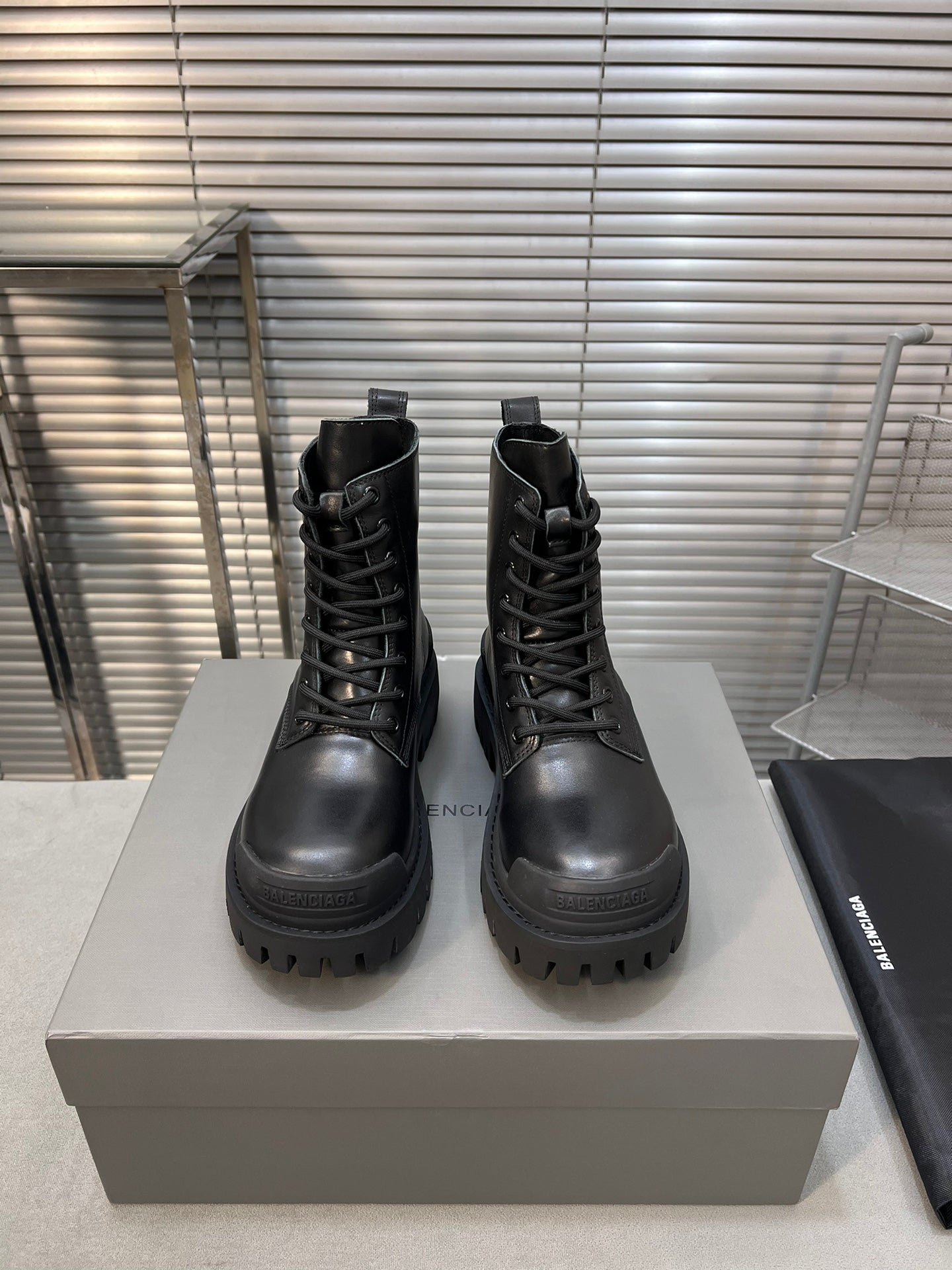 Balanciaga CHUNKY BOOTS IN BLACK SMOOTH CALFSKIN
