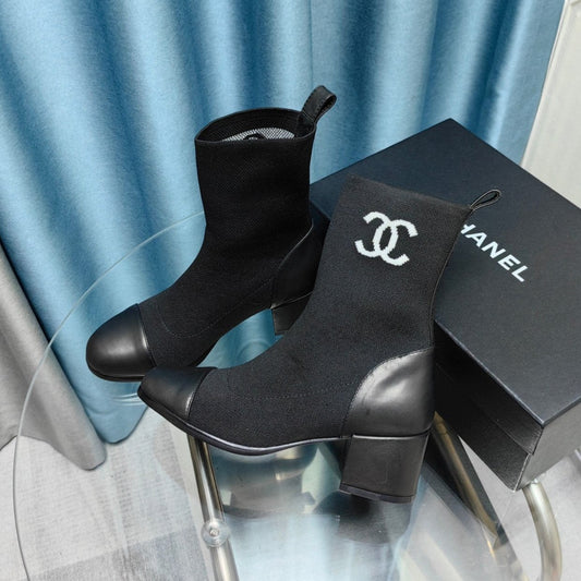 CHANEL Ankle Boots 45mm Black Wool And Calfskin