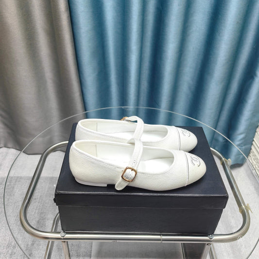CHANEL 25C Marry Janes White Fabric