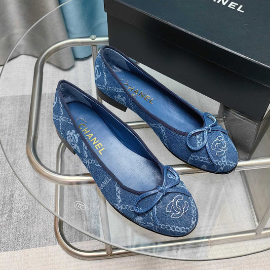 CHANEL 25P Ballet Flat Blue Denim Flower