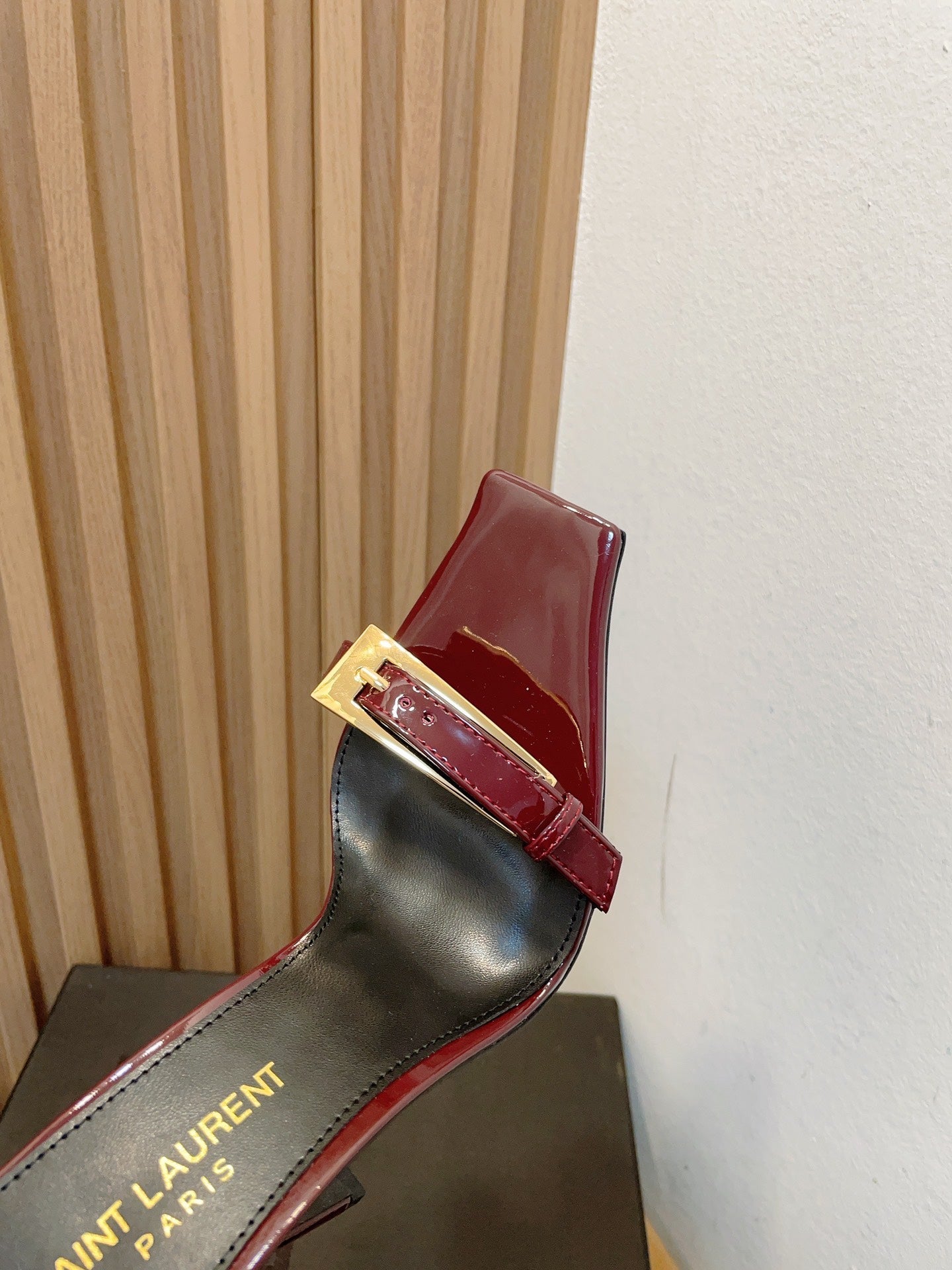 Saint Laurent SL SQUARE TOED NUIT PUMPS RED CALFSKIN