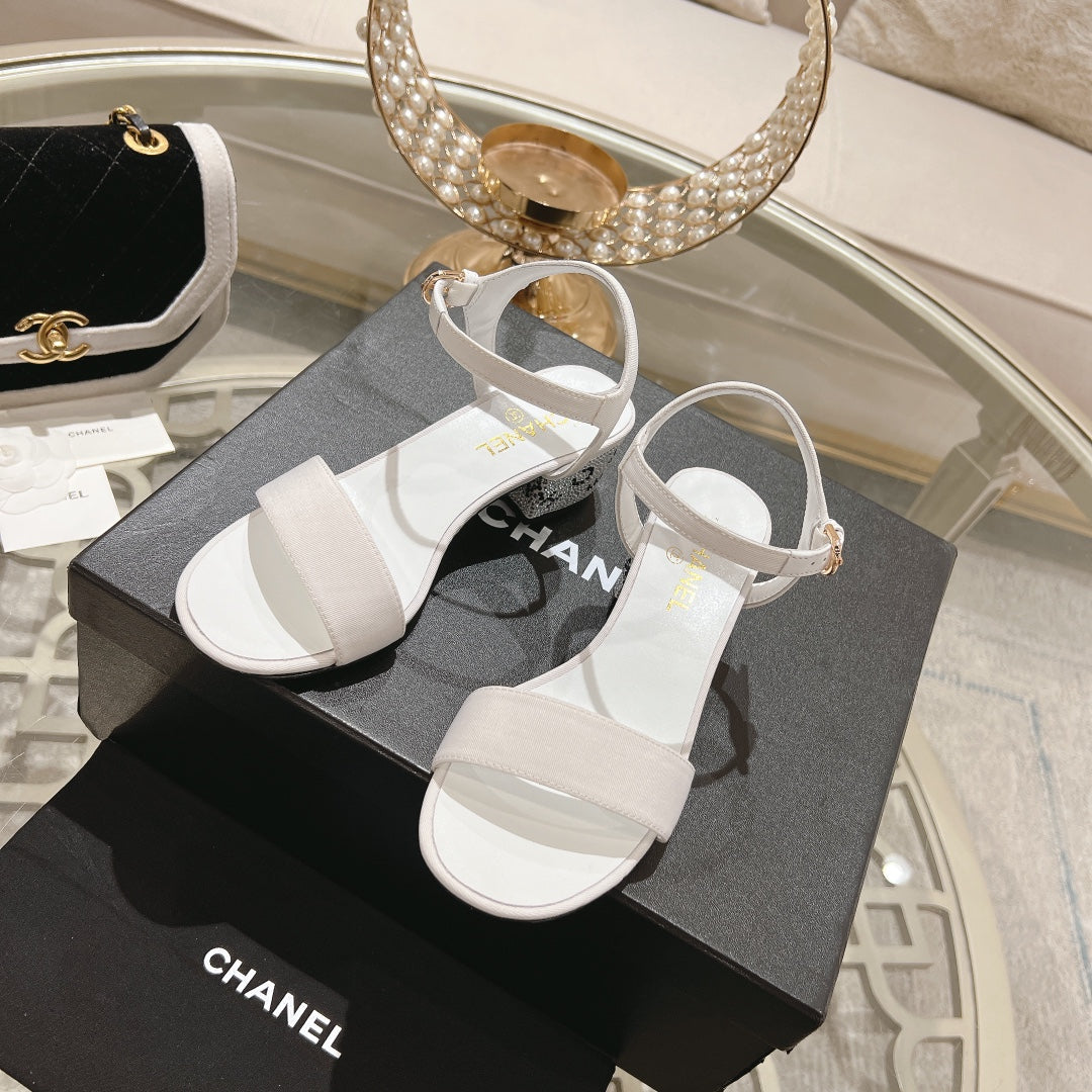 CHANEL 25C 5CM Mid Heed Sandals White Fabric 213323